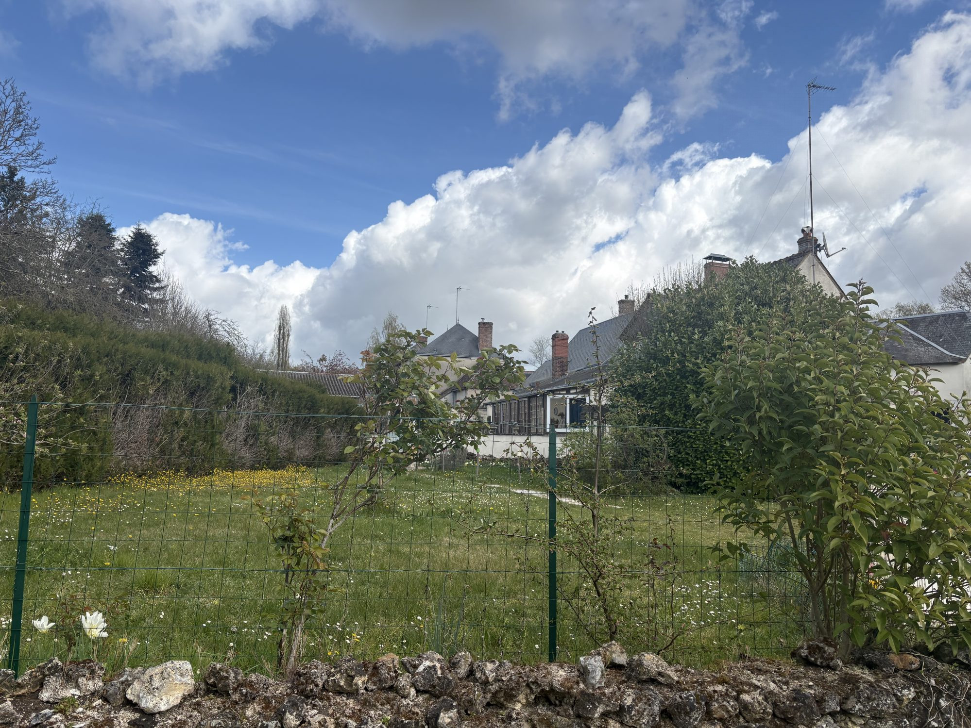 Maison à vendre à Saint-Ouen-les-Vignes, 120 m²