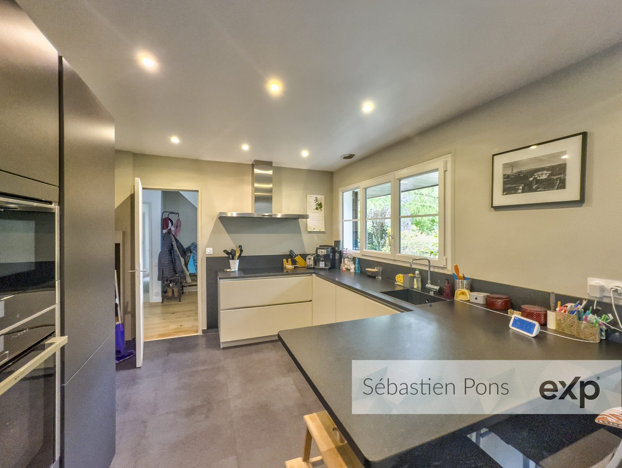 Maison à vendre à Chavenay, 220 m²