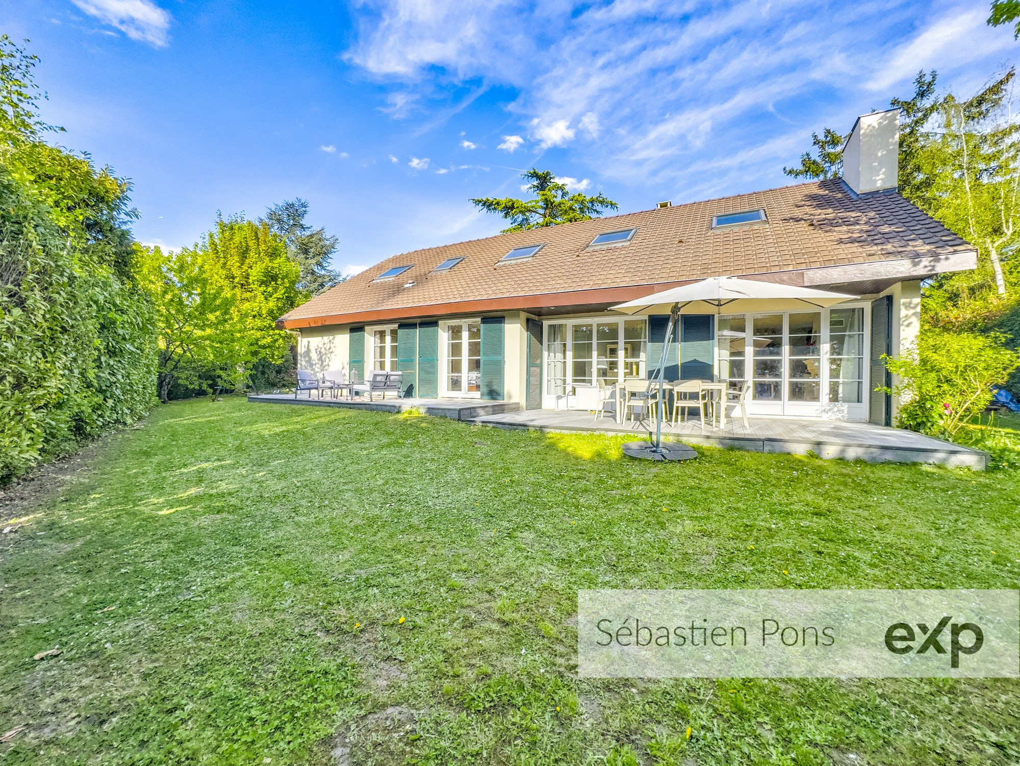 Maison à vendre à Chavenay, 220 m²