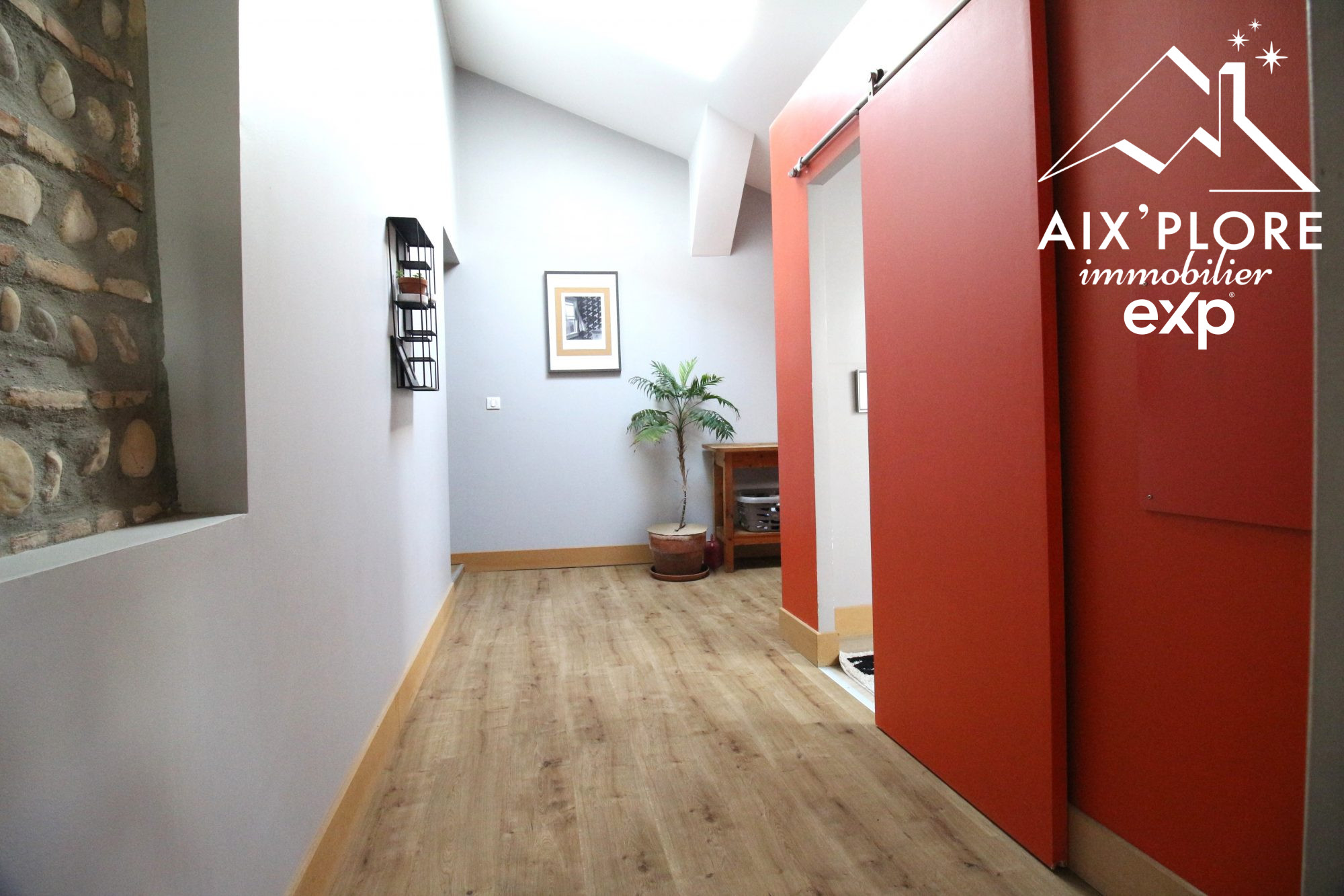 Maison 6 pièces 175 m² · à Thil · 175 m² · 469 000 €