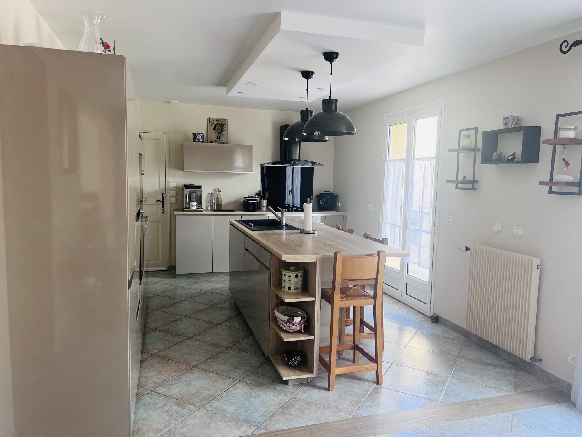 Maison à vendre à Marines, 197 m²