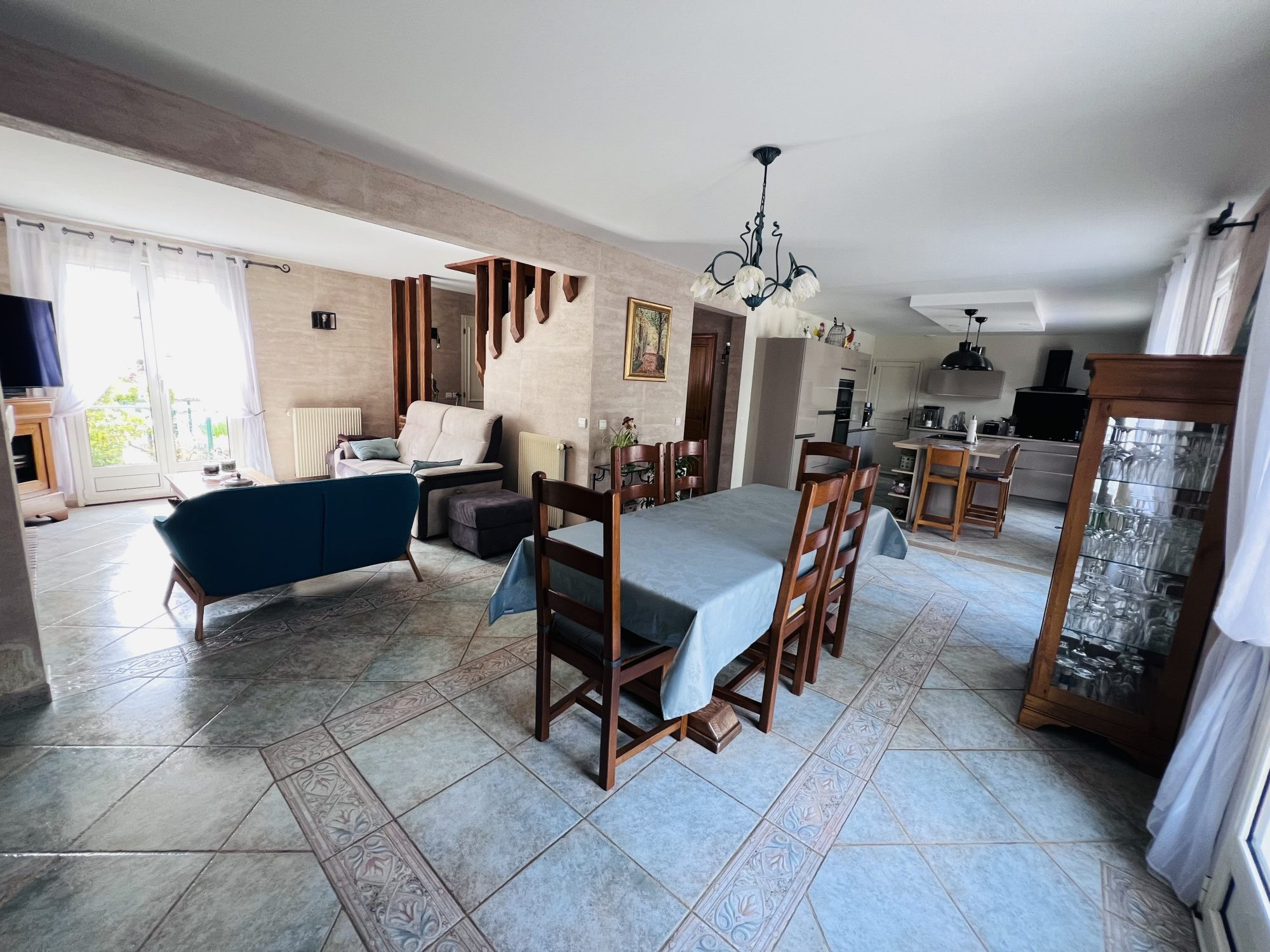 Maison à vendre à Marines, 197 m²