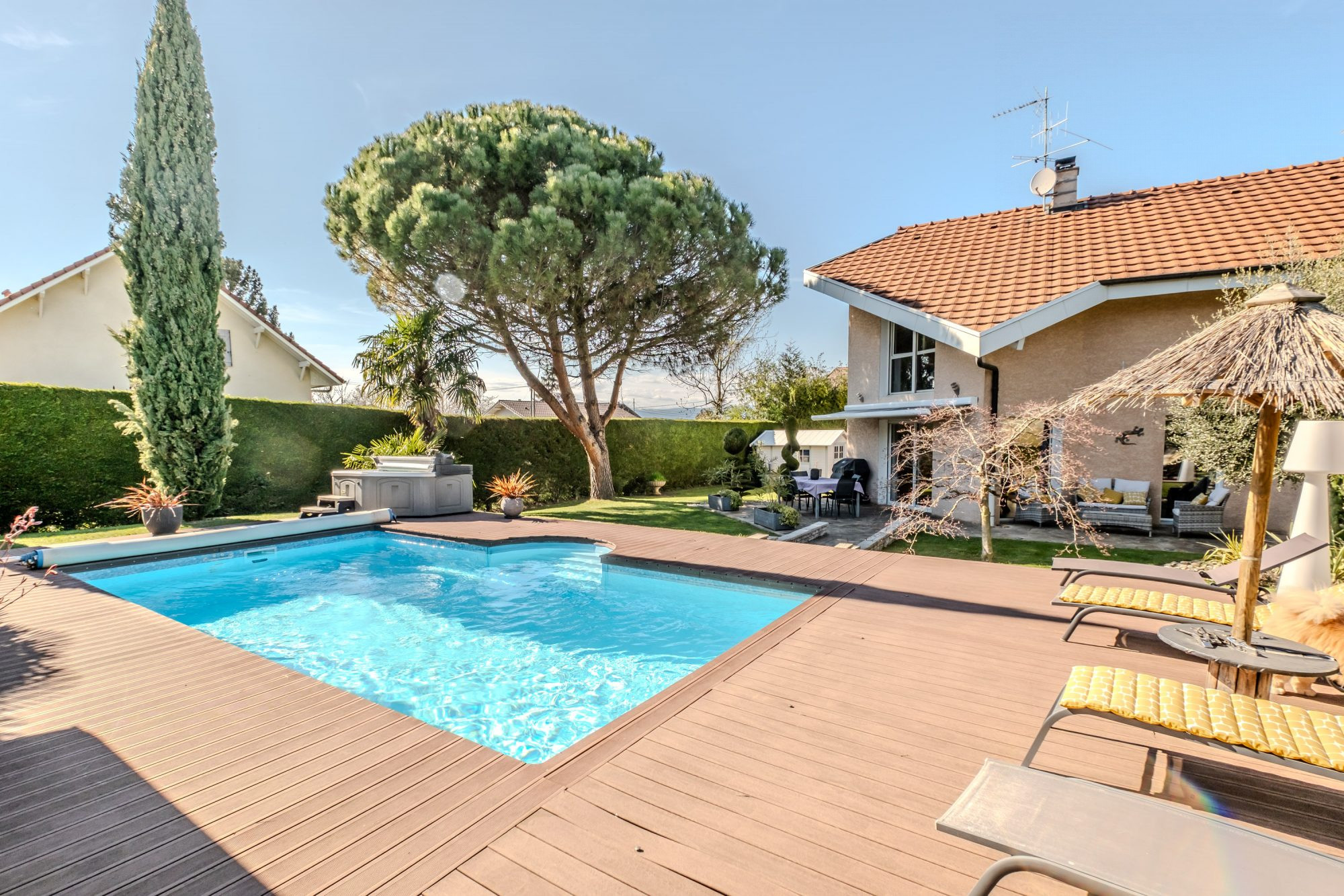 Marin – Maison coup de cœur avec piscine, jacuzzi et zéro vis-à-vis !