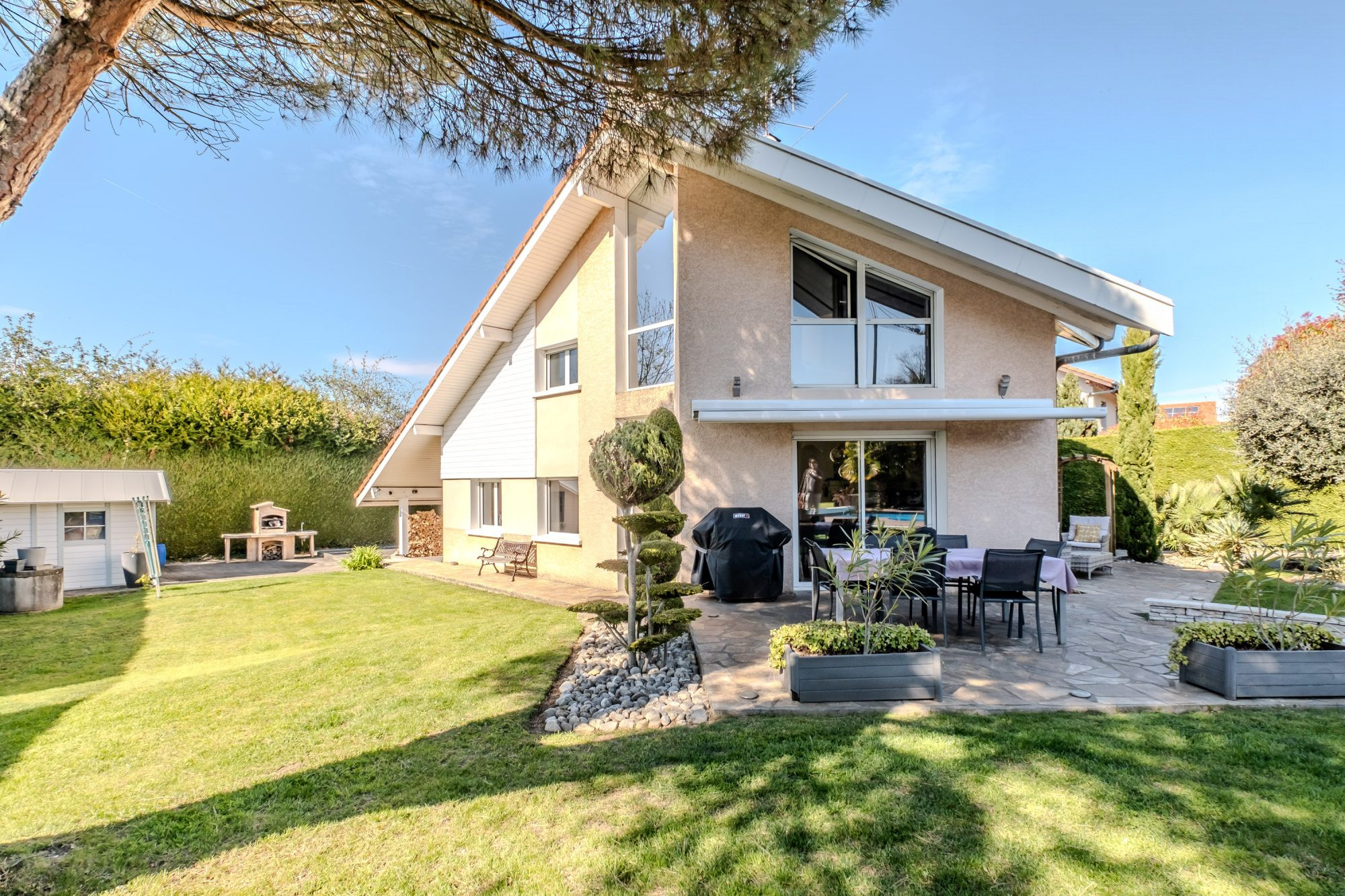 Marin – Charming house with swimming pool, jacuzzi and no overlooking neighbors! 4