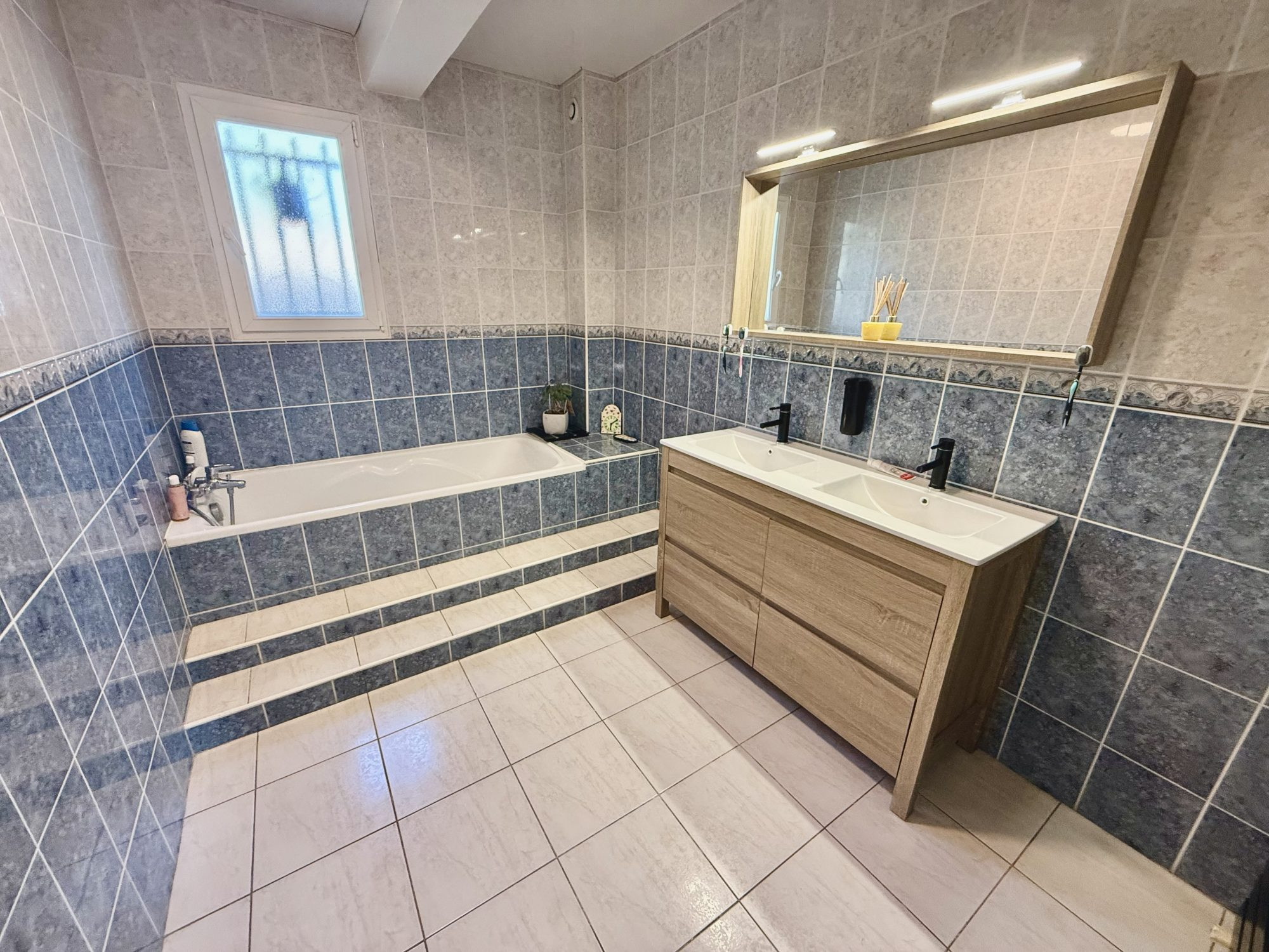 Maison 6 pièces 155 m² · à Compertrix · 155 m² · 269 000 €