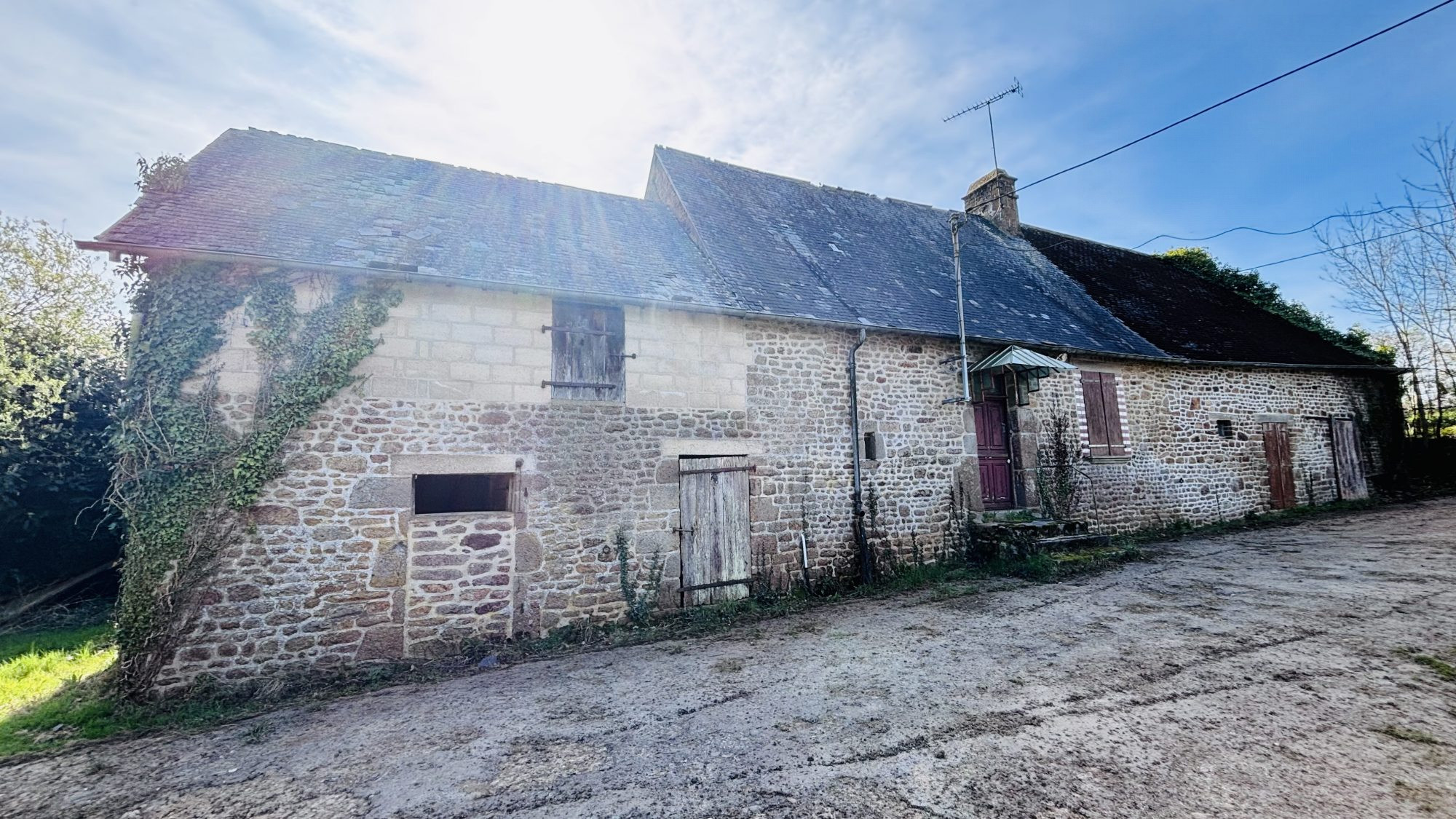 Former Farm Building at Saint-Denis-de-Gastines 3