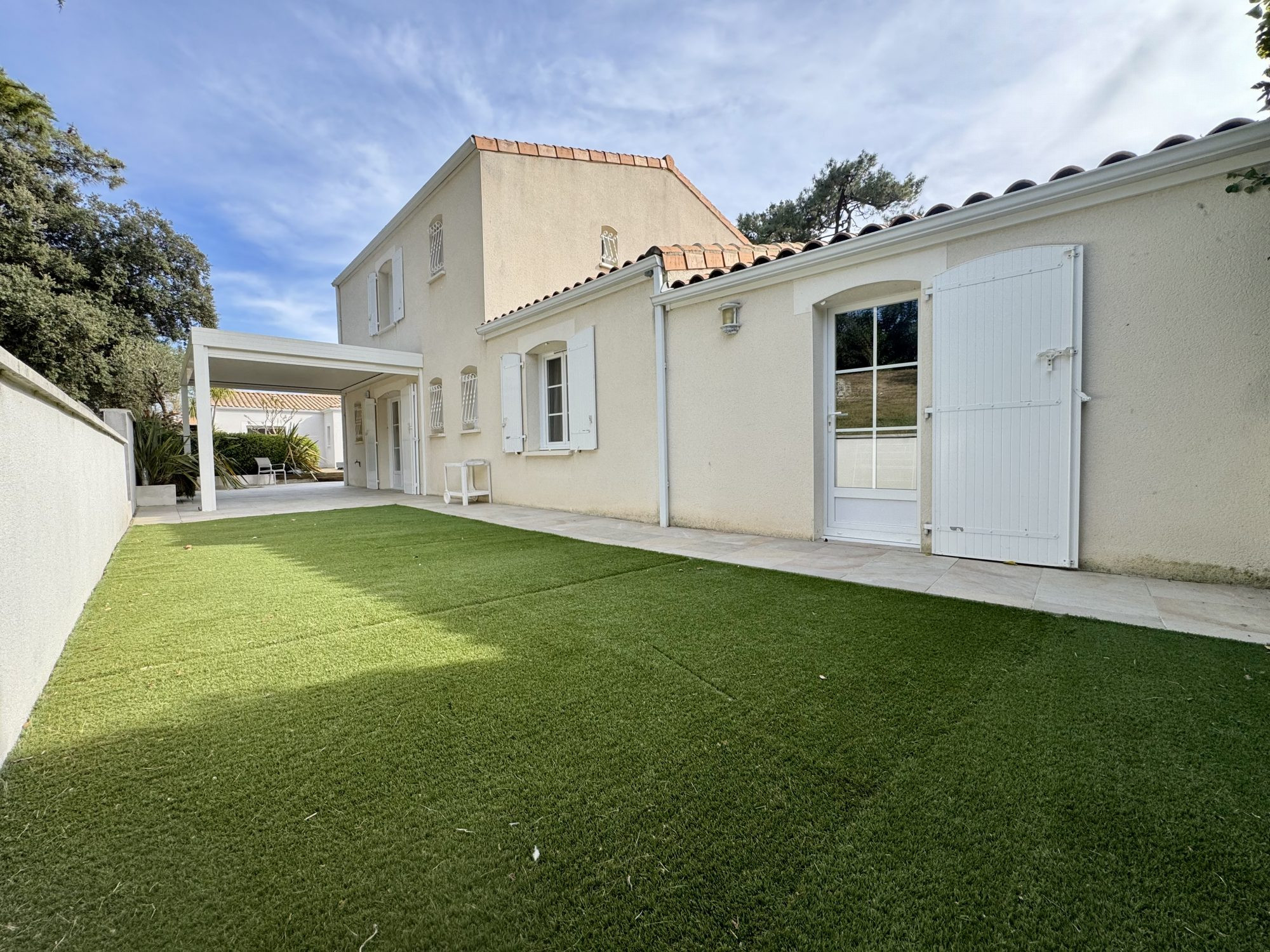 Maison à vendre à Saint-Georges-de-Didonne, 164 m²