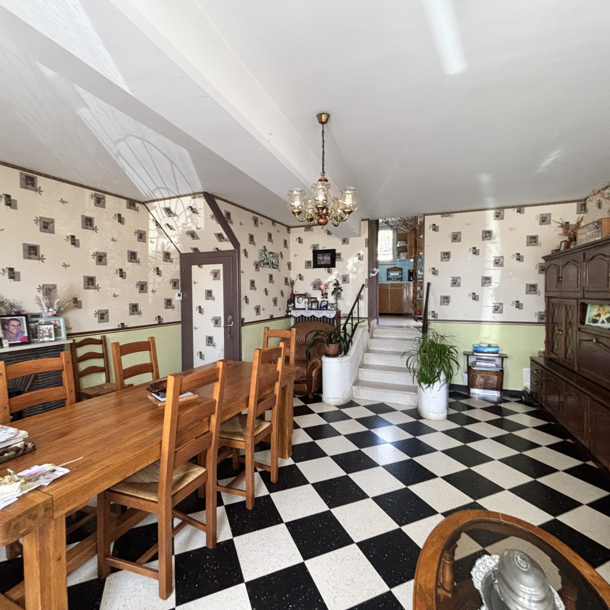 House for sale in Bazarnes, 93 m²