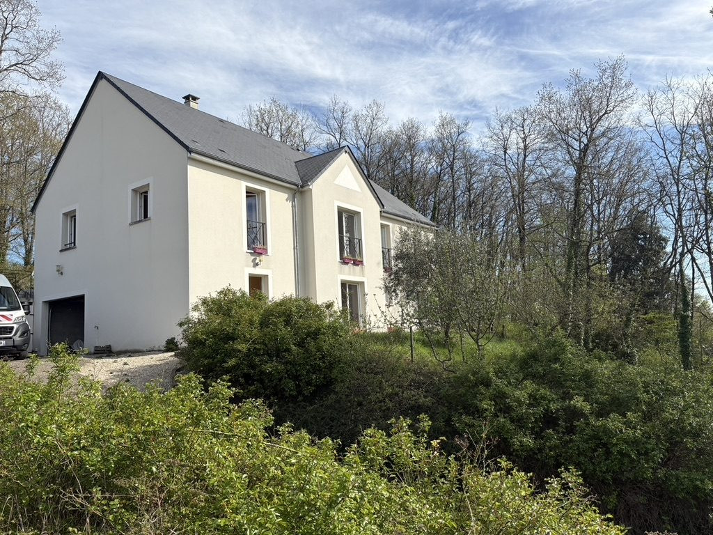 Grande maison de 2012-190 m2- 6 chambres