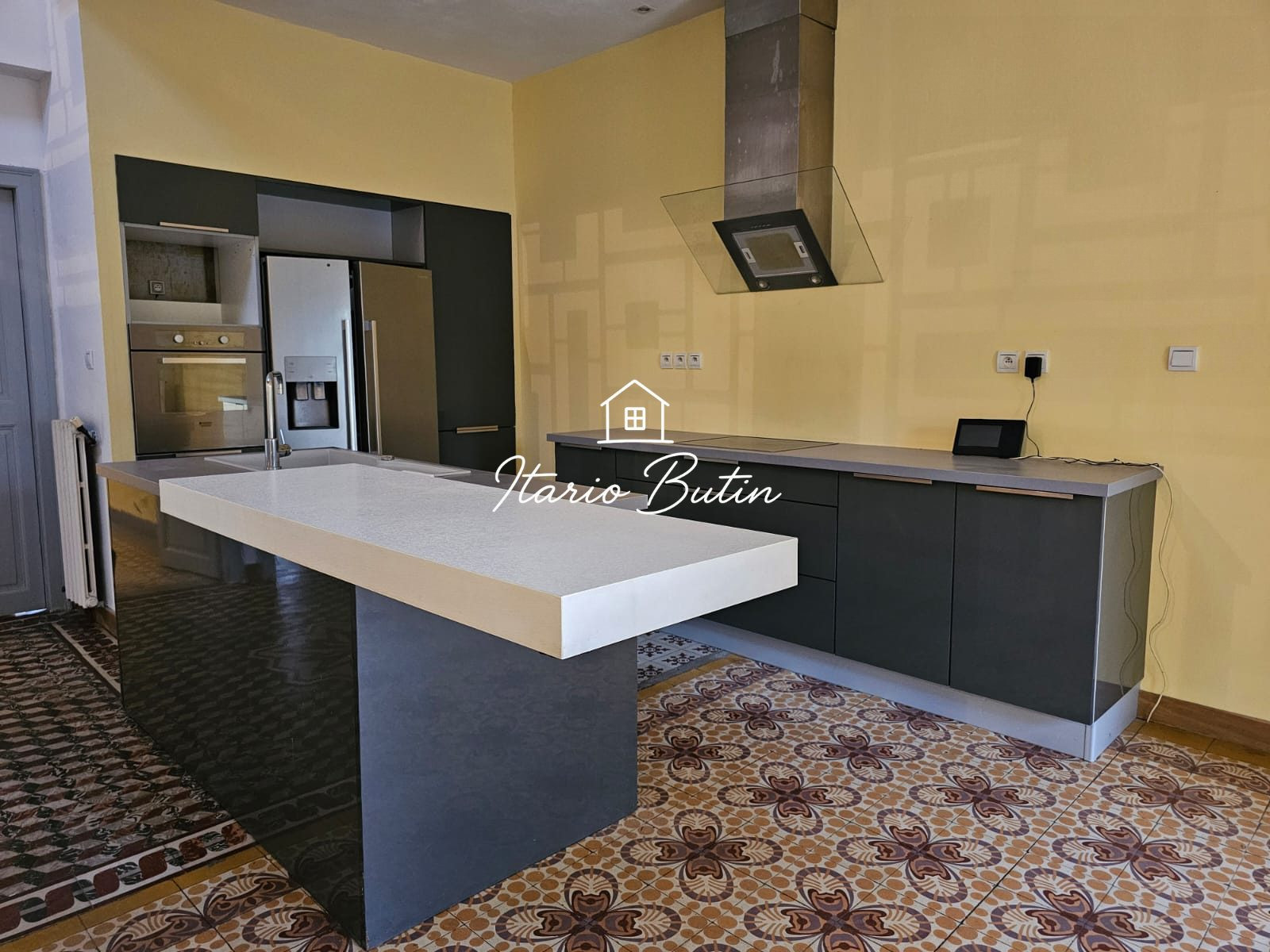 Maison à vendre à Le Pouget, 110 m²