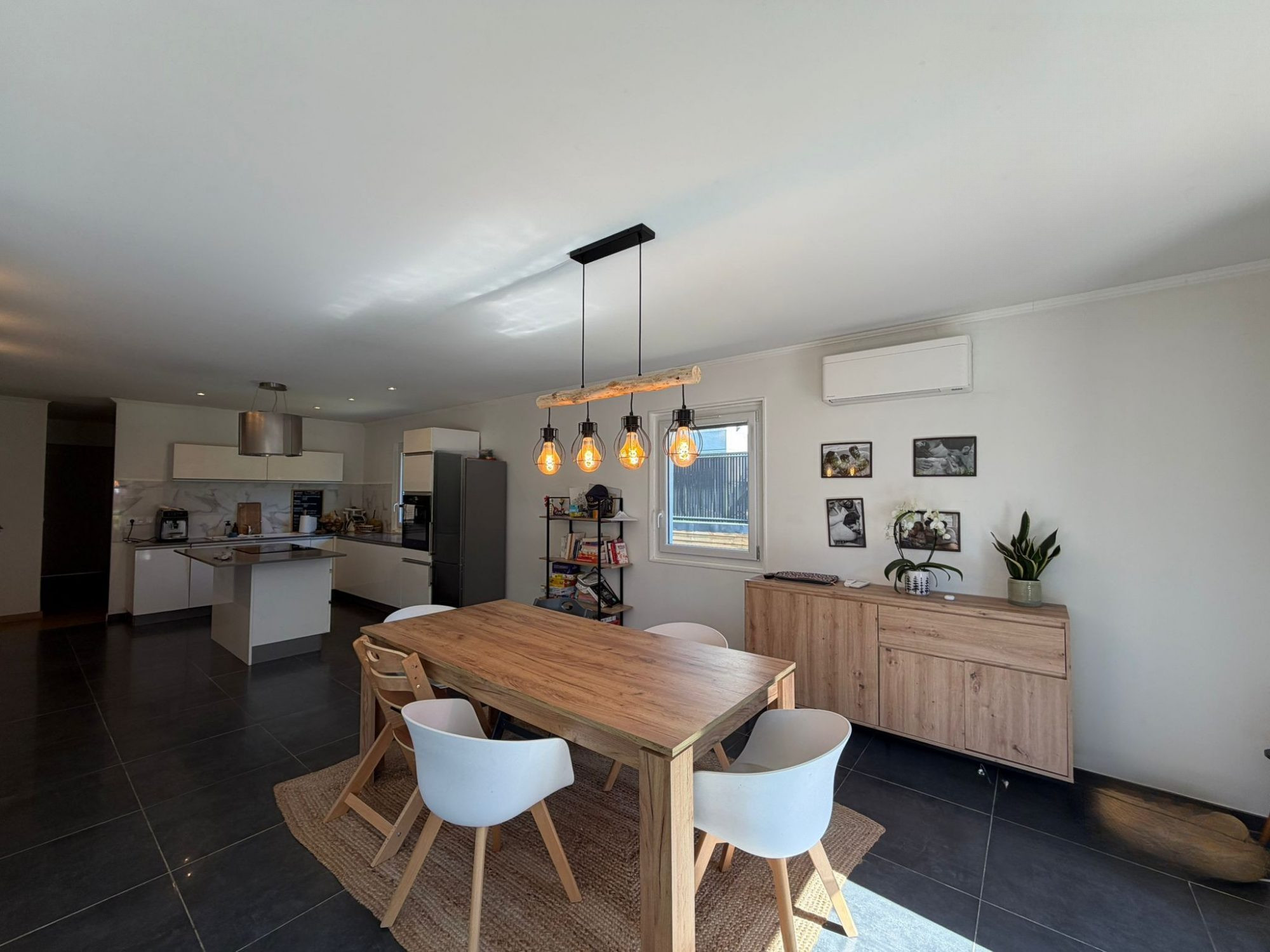Maison à vendre à Cervens, 104 m²