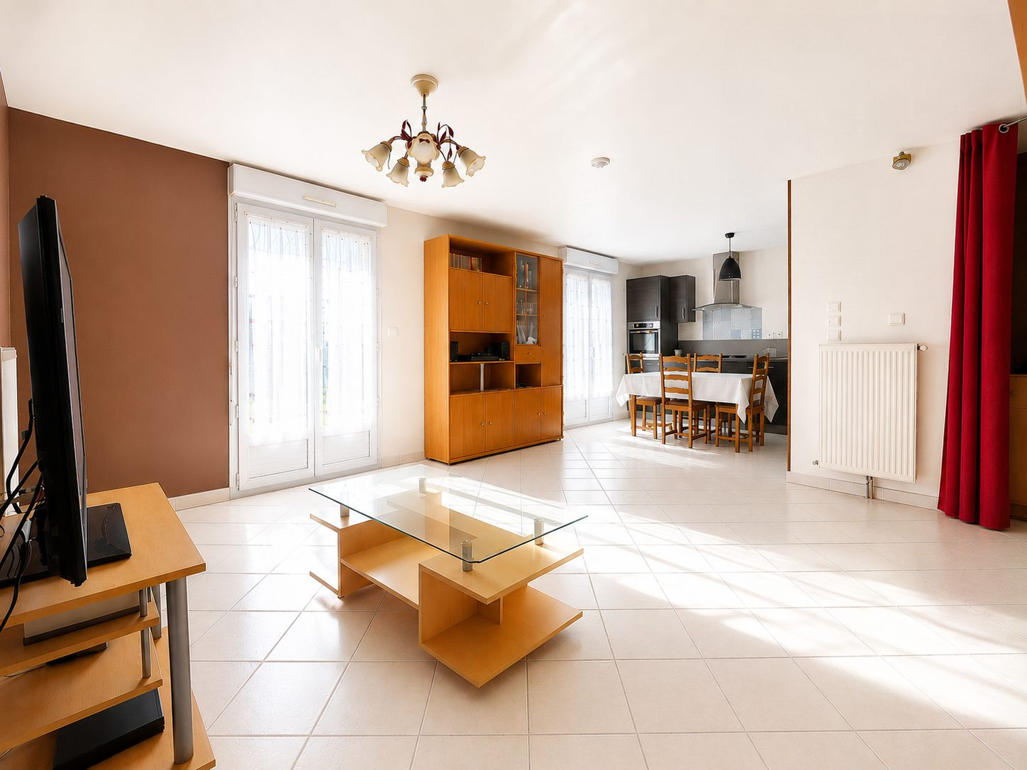 SCIONZIER – Maison familiale 4 chambres avec jardin plein sud