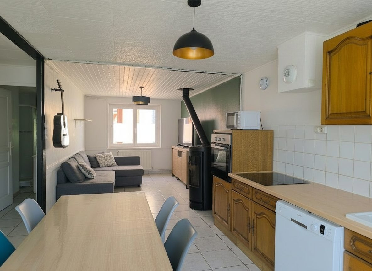 Maison 6 pièces 98 m² · à Saint-Jean-le-Vieux · 98 m² · 210 000 €
