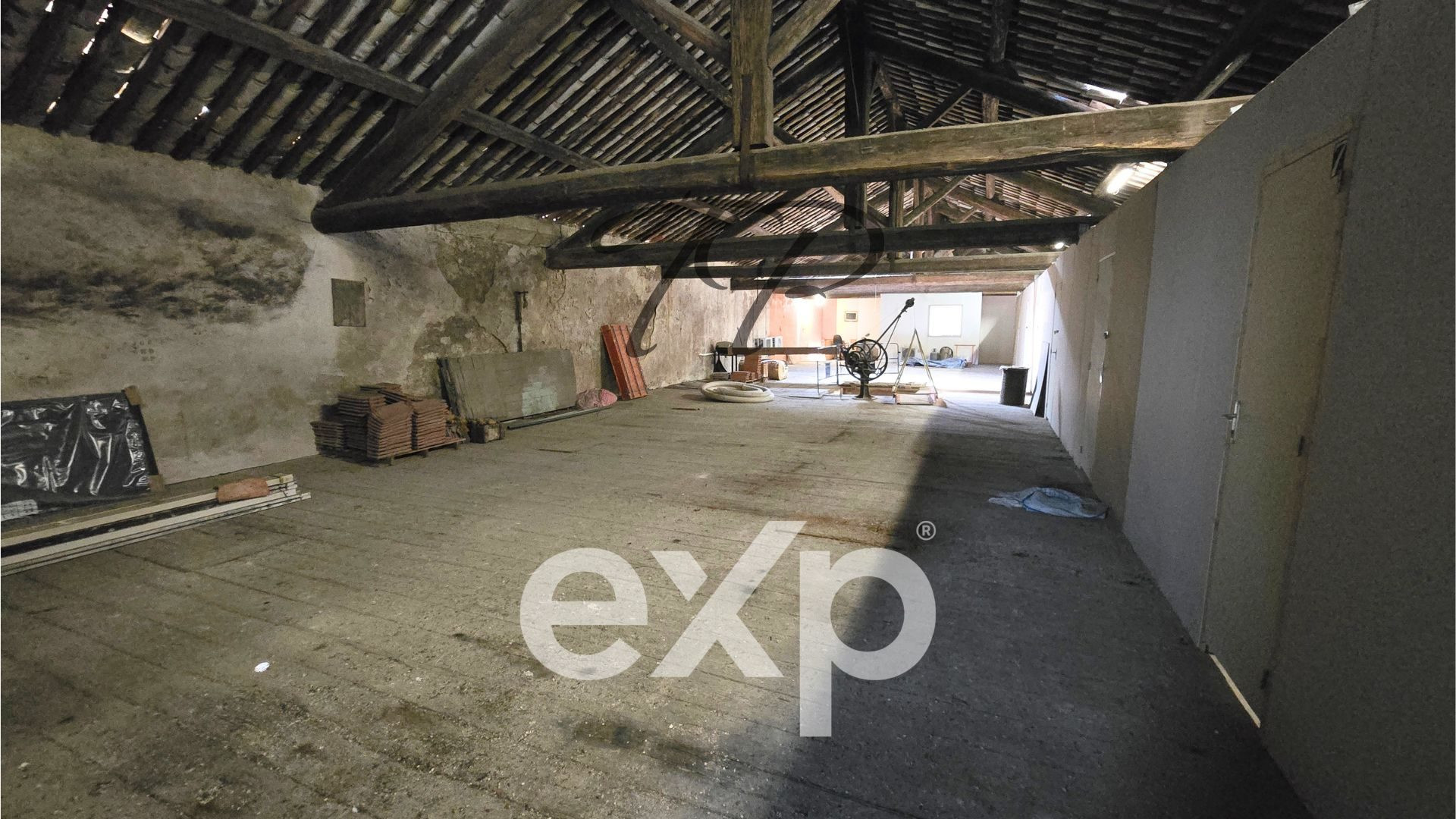 Maison à vendre à Nissan-lez-Enserune, 630 m²