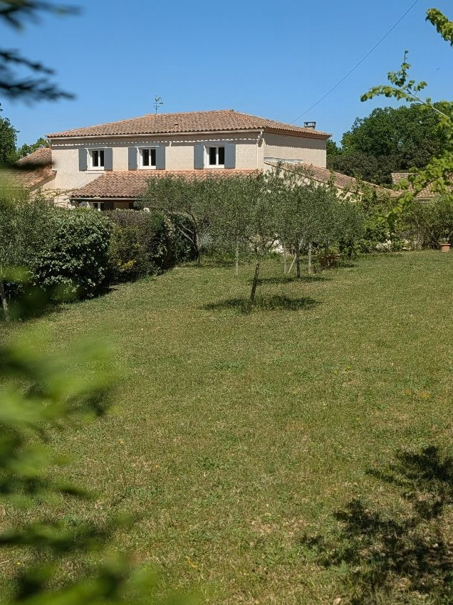 Maison 9 pièces 227 m² · à Eyragues · 227 m² · 836 000 €