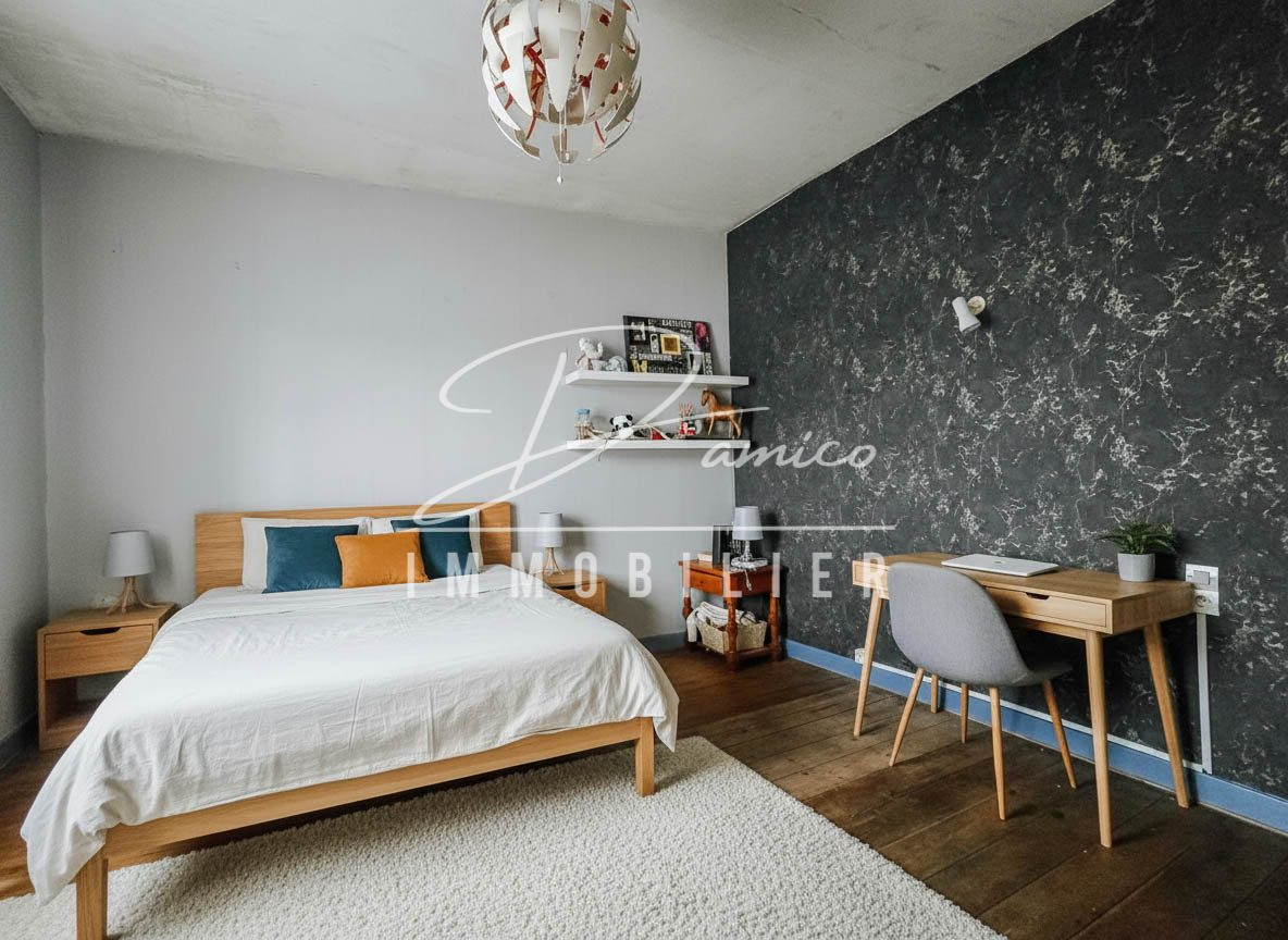 Maison 8 pièces 164 m² · à Escaudoeuvres · 164 m² · 170 000 €