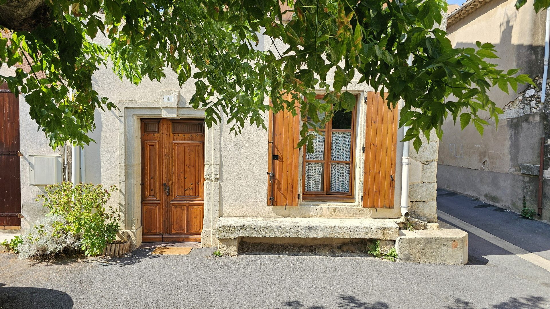 Maison de village avec cour et jardinet