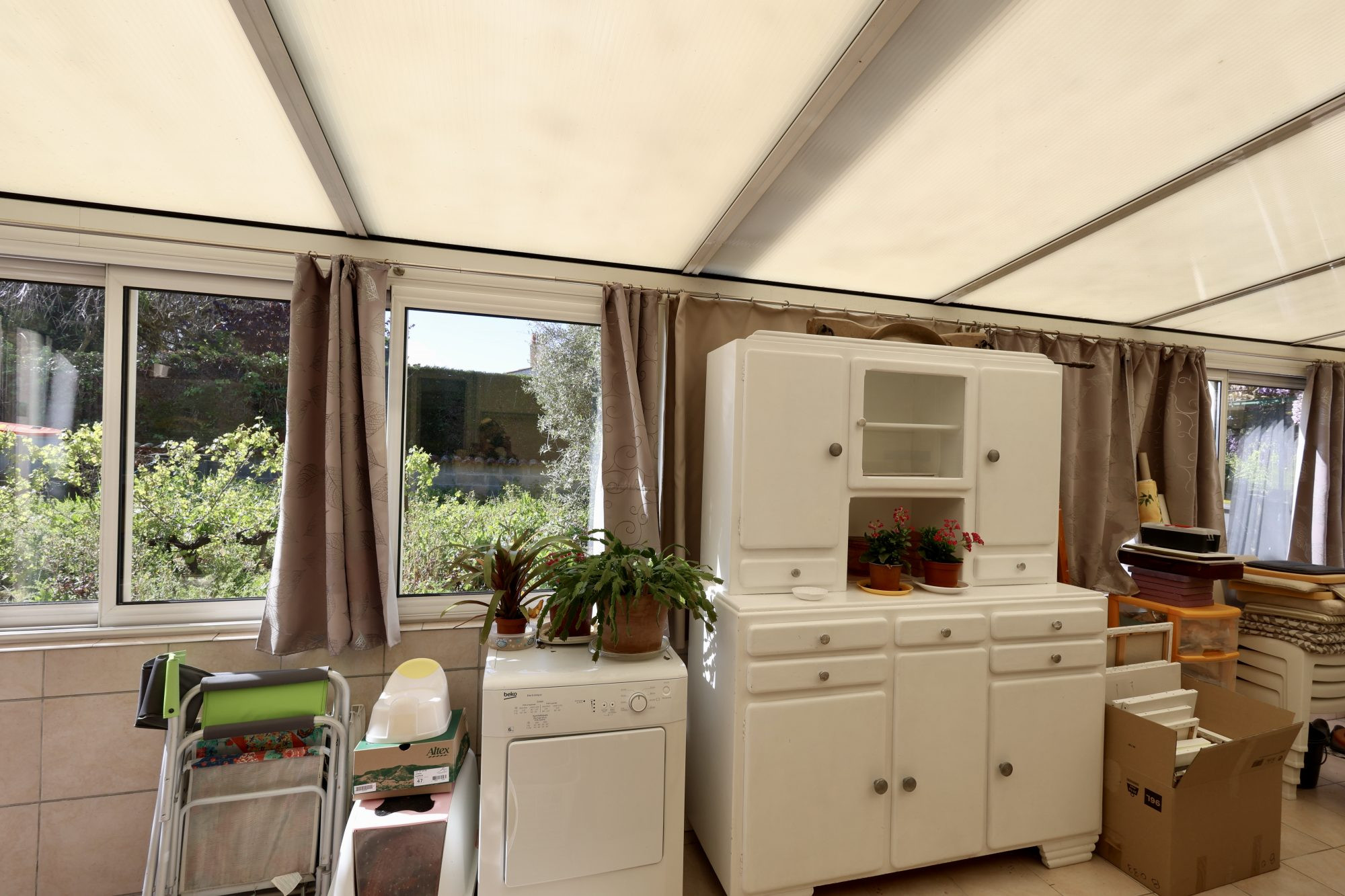 Maison 5 pièces 175 m² · à Tonnay-Charente · 175 m² · 235 000 €