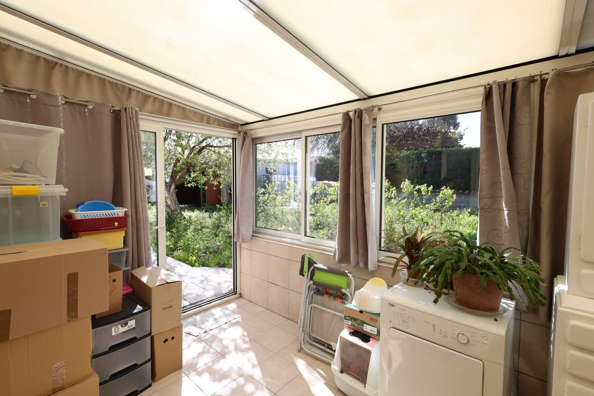 Maison 5 pièces 175 m² · à Tonnay-Charente · 175 m² · 235 000 €