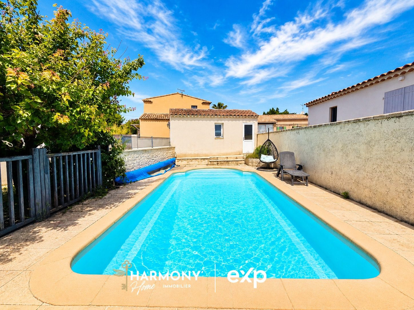 Maison familiale avec piscine, suite indépendante et beaux volumes