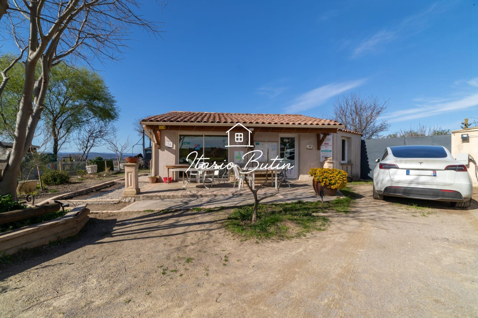 Maison à vendre à Le Pouget, 200 m²