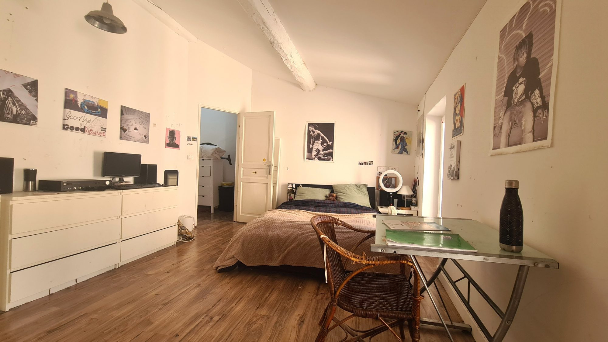 Maison 9 pièces 375 m² · à Neffiès · 375 m² · 680 000 €