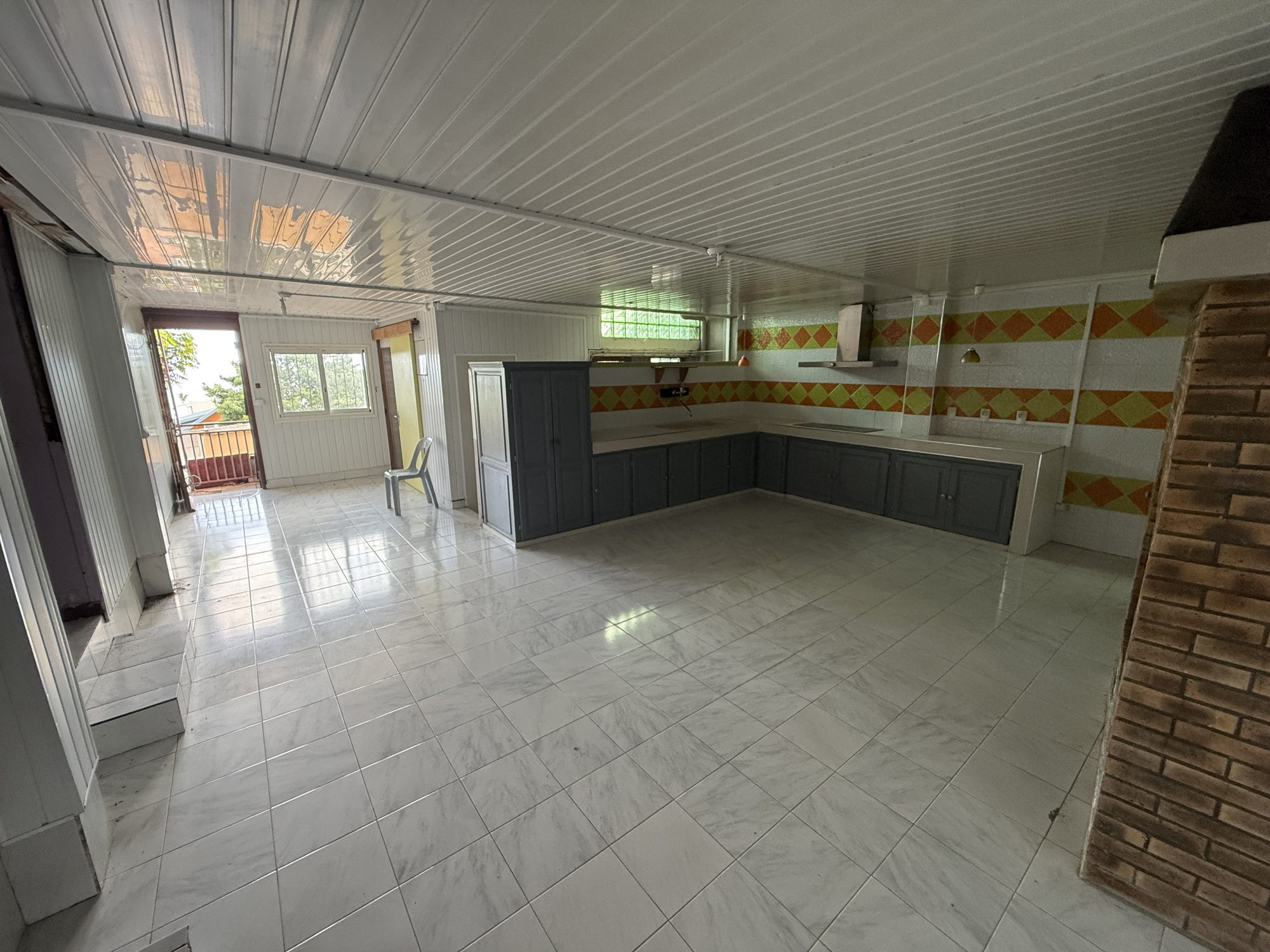 Maison 6 pièces 150 m² · à Le Tampon · 150 m² · 230 000 €
