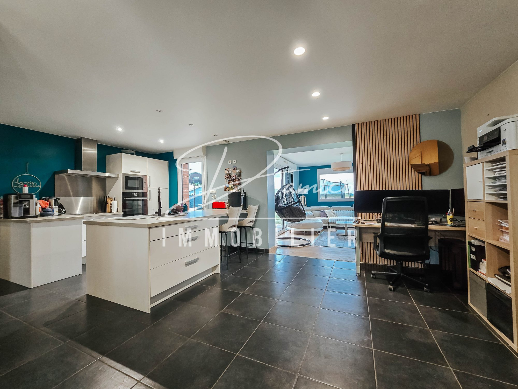 Maison 6 pièces 127 m² · à Avesnes-le-Sec · 127 m² · 270 000 €