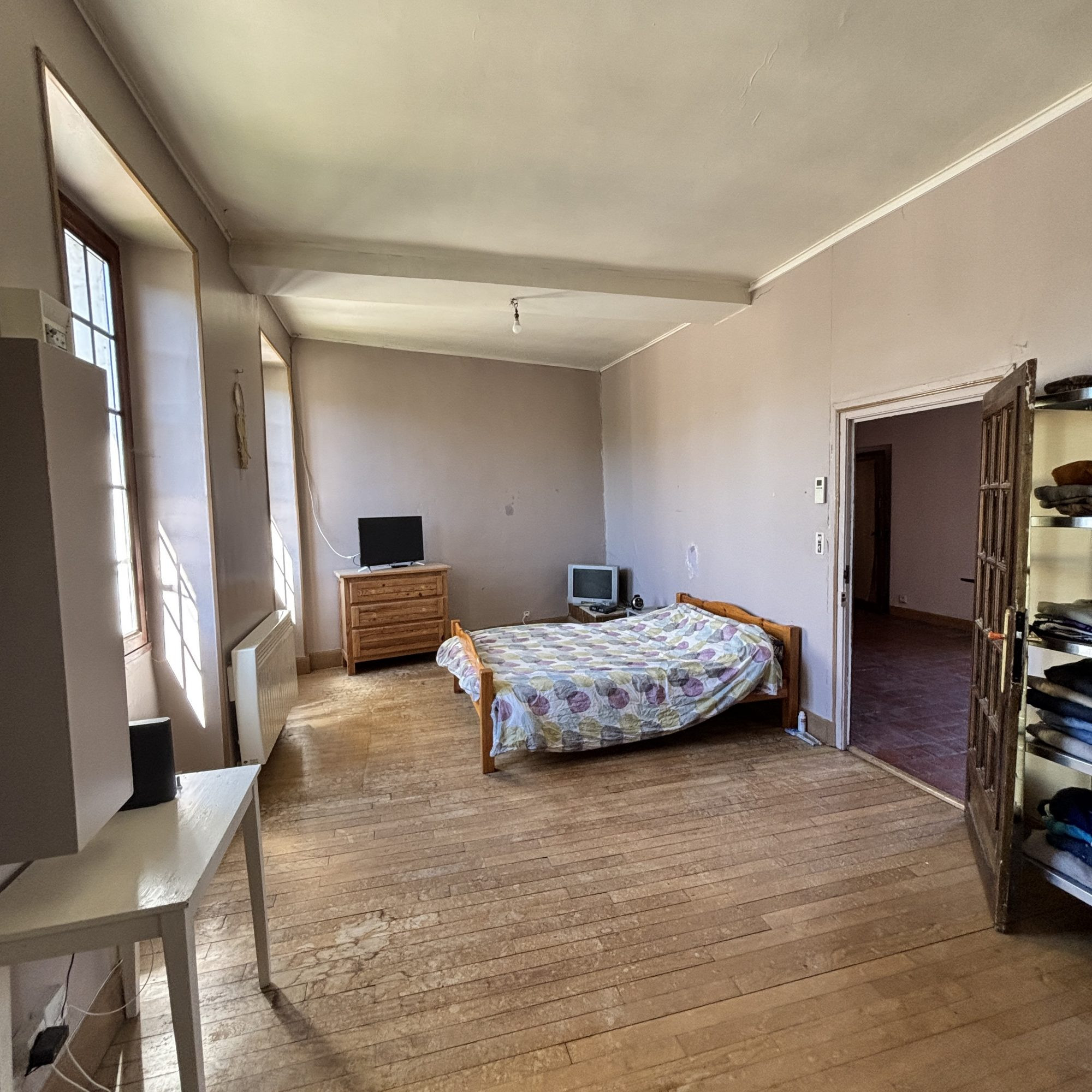 Maison à vendre à Vincelottes, 131 m²