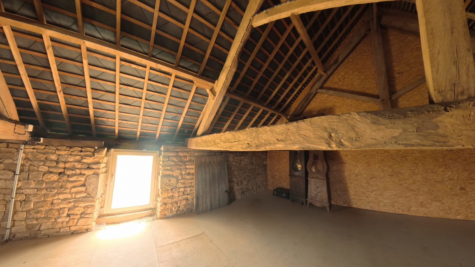 Maison 2 pièces 110 m² · à Saint-Brice-de-Landelles · 110 m² · 22 800 €