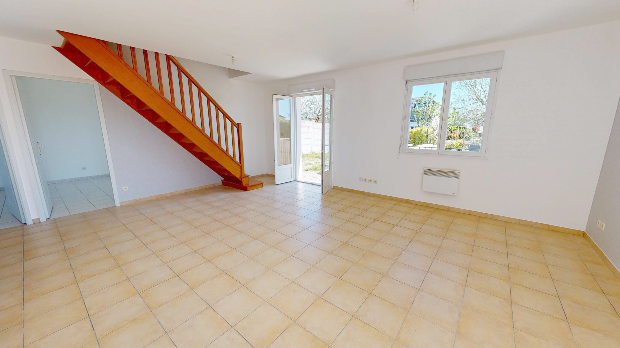 Very Beautiful House of 100m2 with 4 Bedrooms and Basement 4