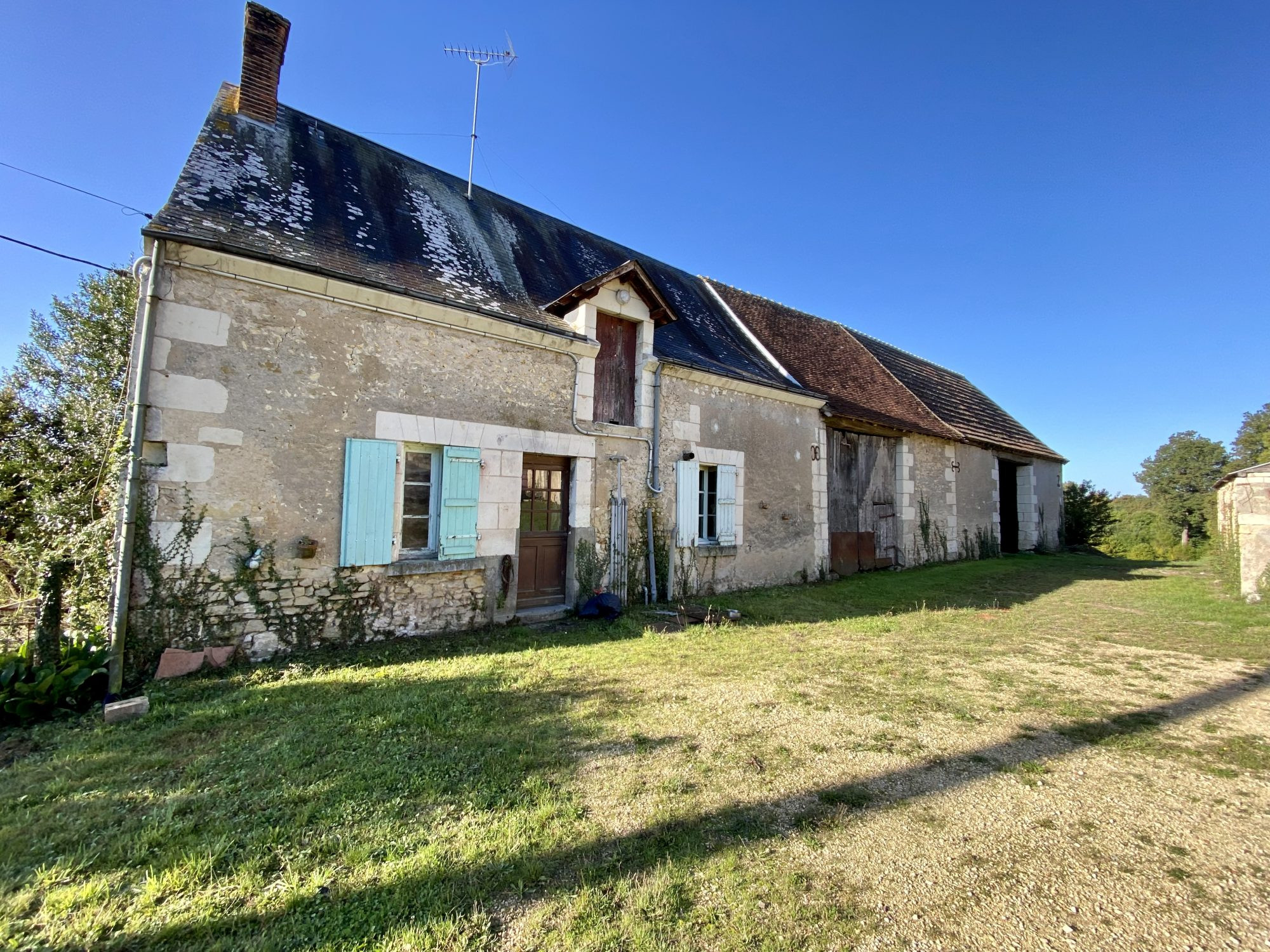 Charming Farmhouse 4