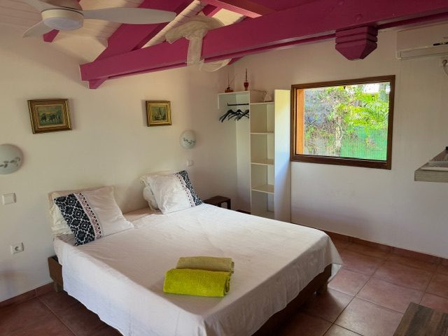 Maison à vendre à Sainte-Rose, 107 m²