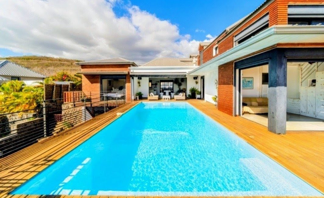 Saint-Gilles les Bains– Villa d’Exception avec Vue Océan