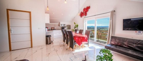 Maison 15 pièces 370 m² · à L'Hôpital-du-Grosbois · 370 m² · 1 570 000 €