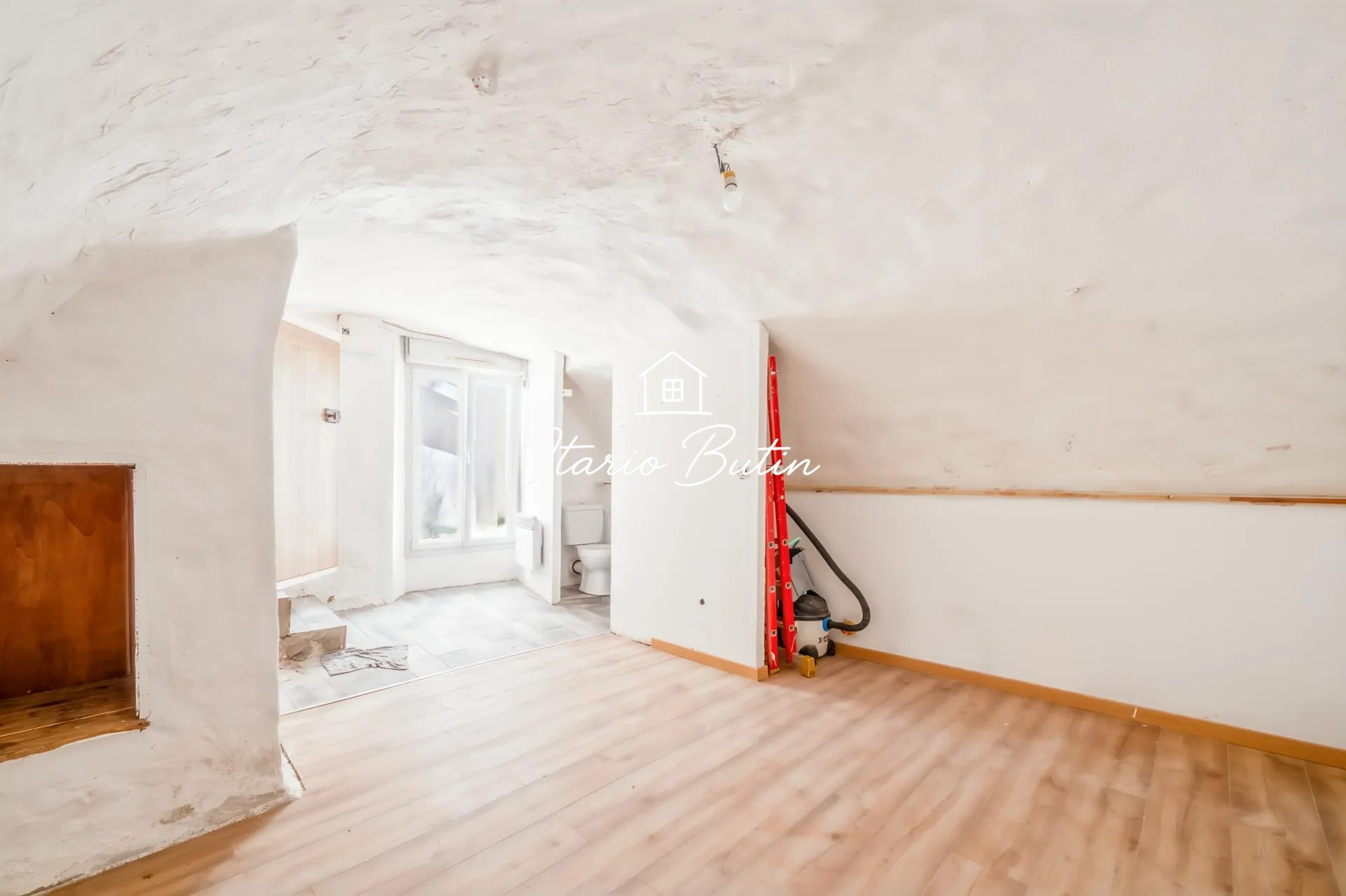 Maison 3 pièces 60 m² · à Pézenas · 60 m² · 80 000 €