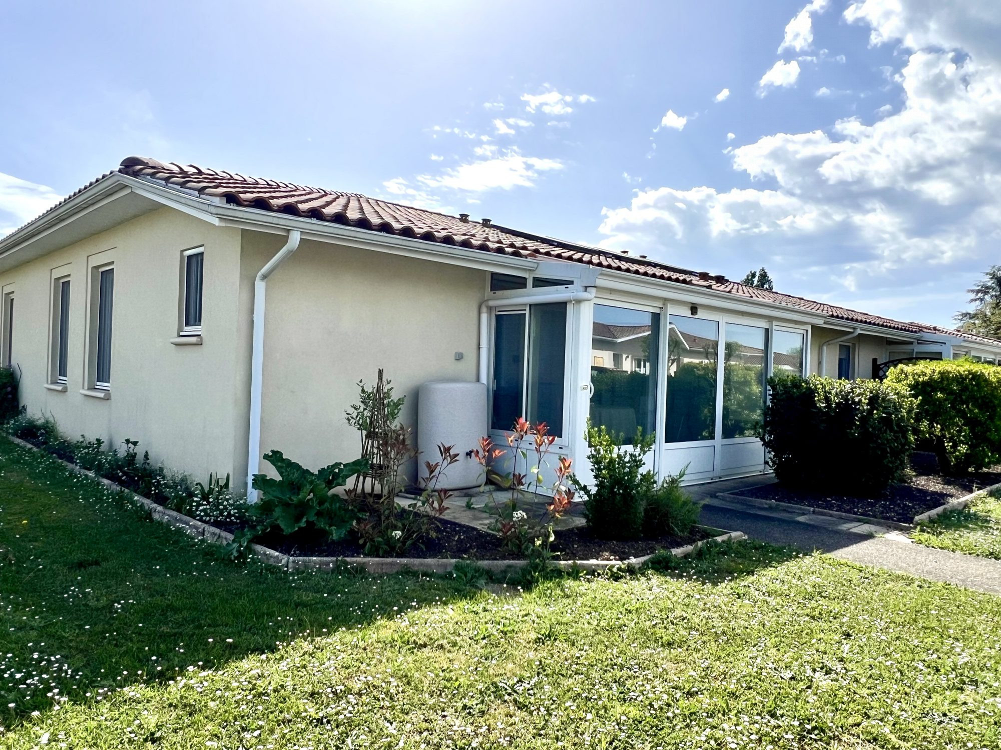 Maison appartement dans résidence sécurisée pour sénoirs