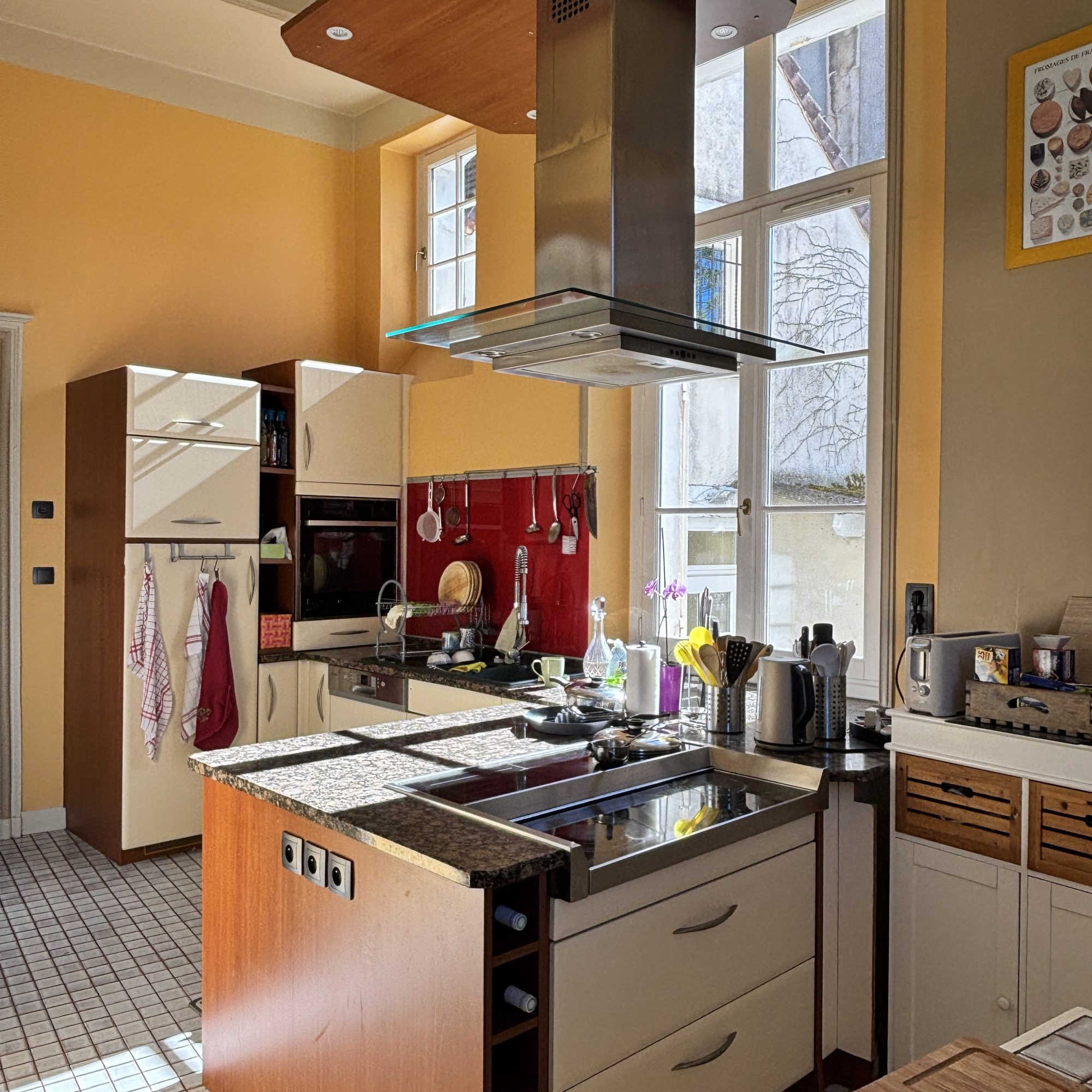 Maison à vendre à Auxerre, 343 m²