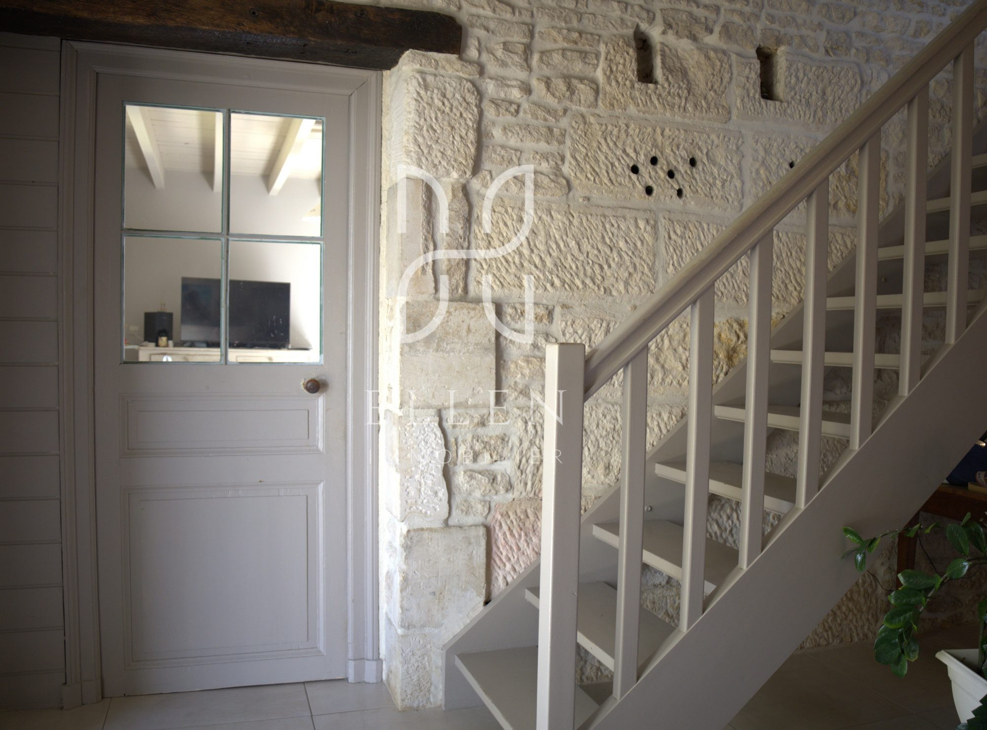 Maison 7 pièces 260 m² · à Niort · 260 m² · 399 640 €