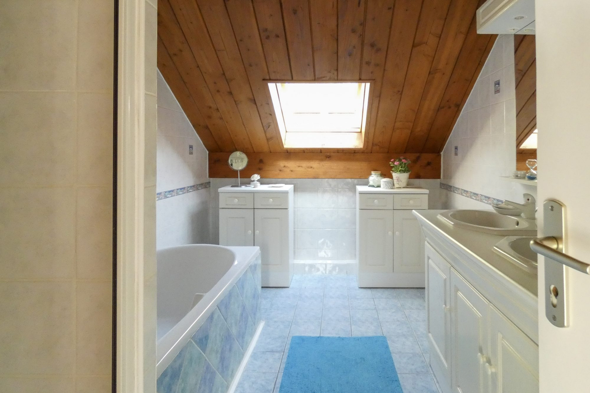 Maison 10 pièces 259 m² · à Chassieu · 259 m² · 820 000 €