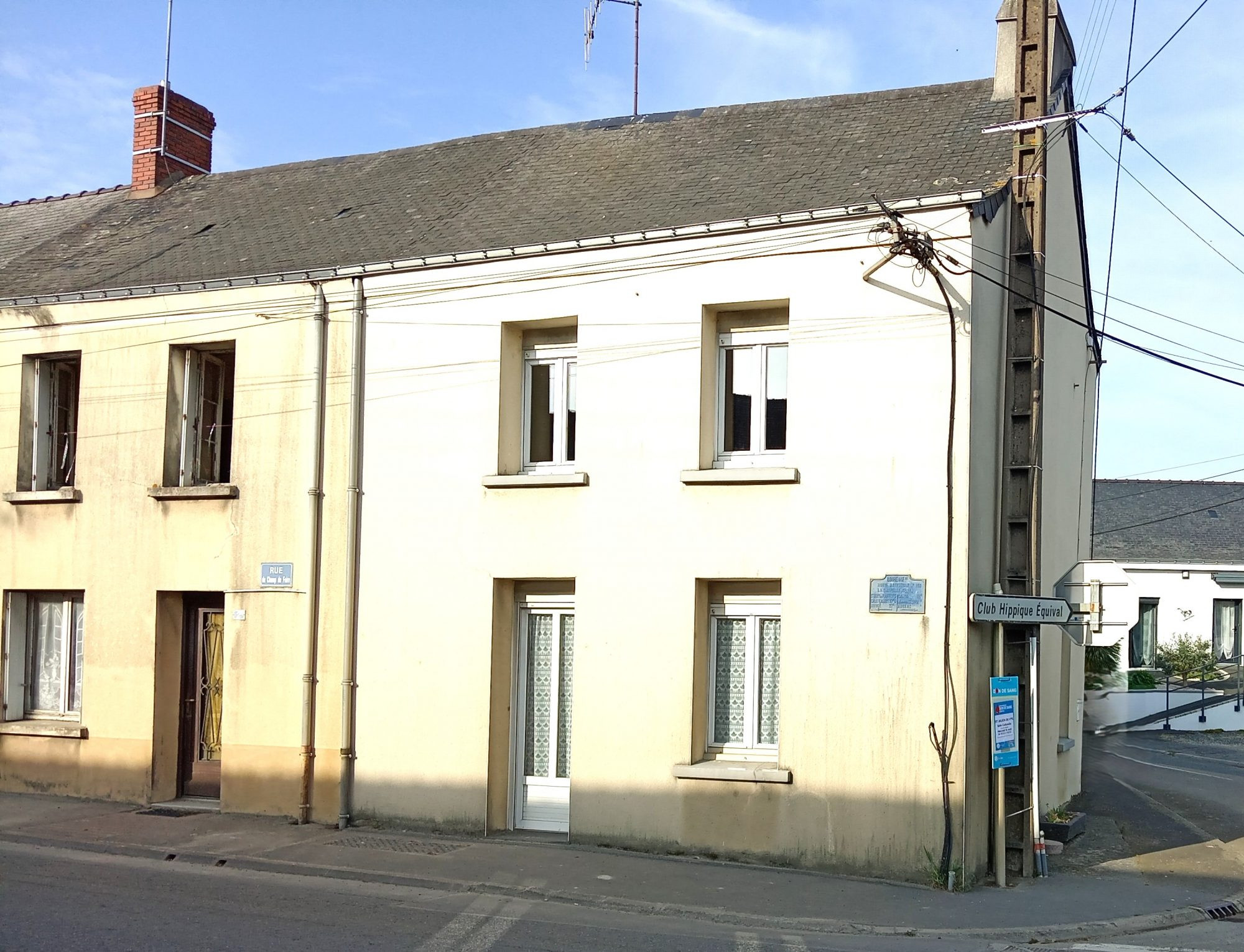 MAISON LA CHAPELLE-GLAIN 5 PIECES