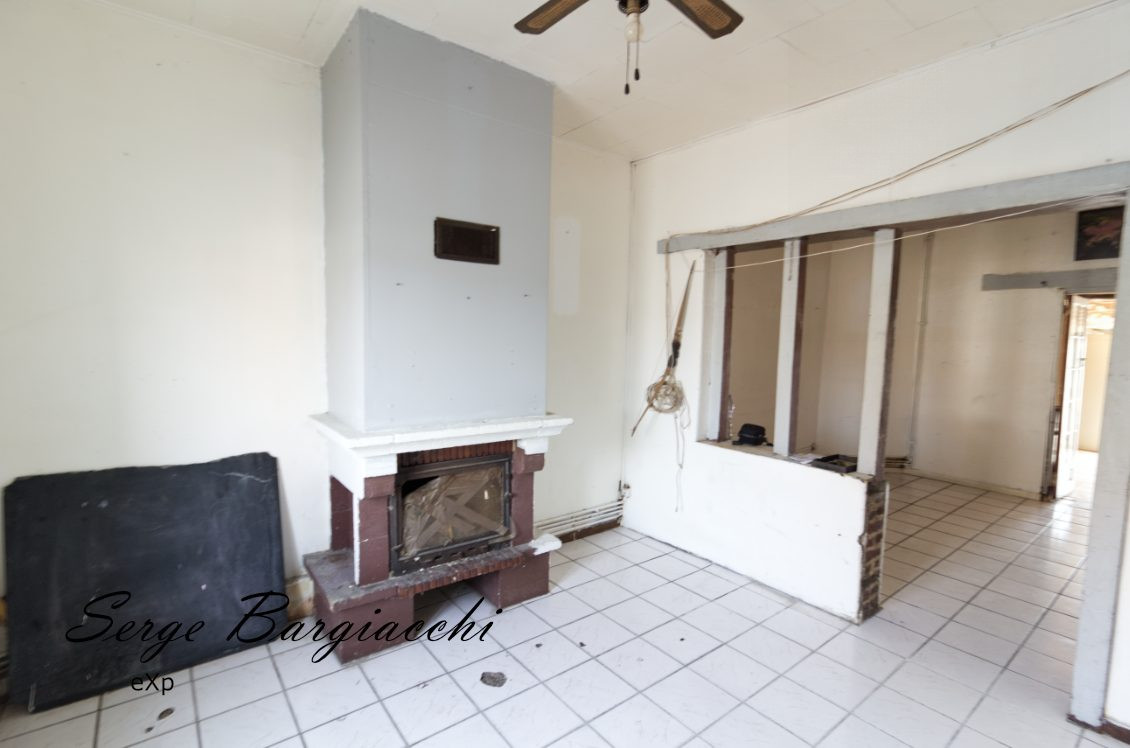 HIGH POTENTIAL – 110 m² – 4 bedrooms – garden + possible garage 3