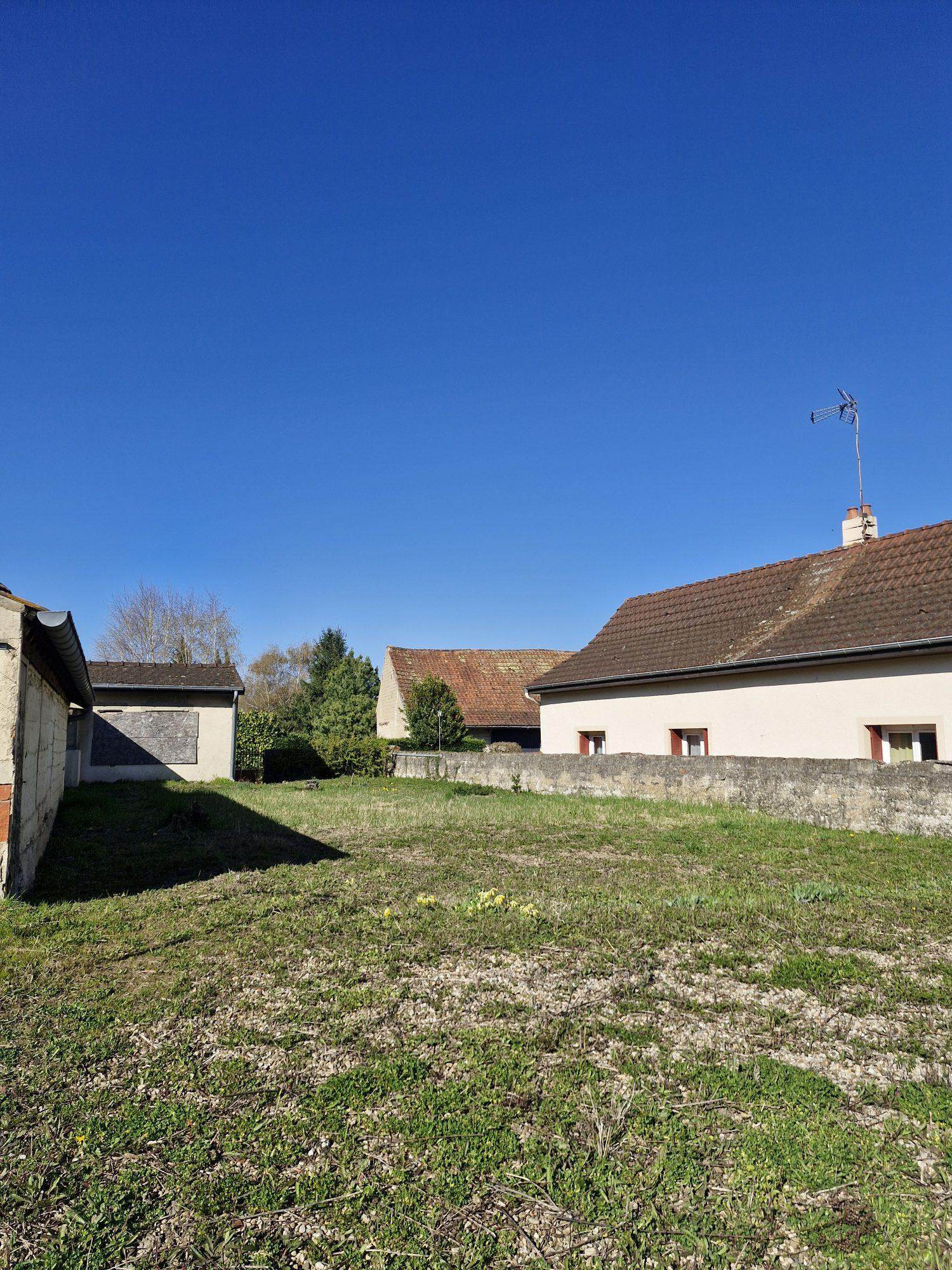 Maison à vendre à Pierre-de-Bresse, 100 m²