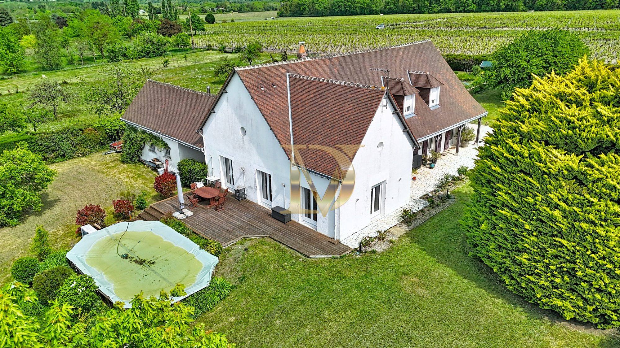 THE POPPIES, Large Family House or Bed & Breakfast 3