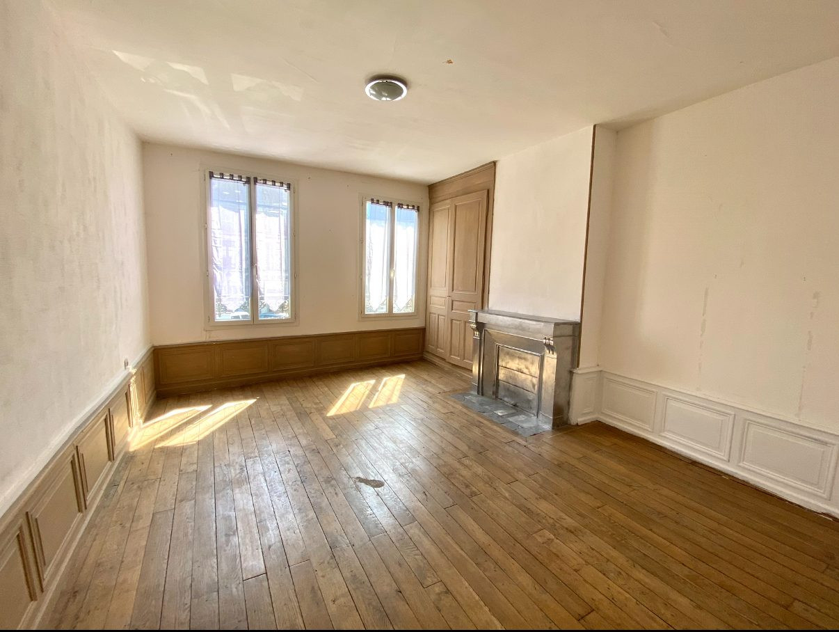 Maison à vendre à Suippes, 146 m²