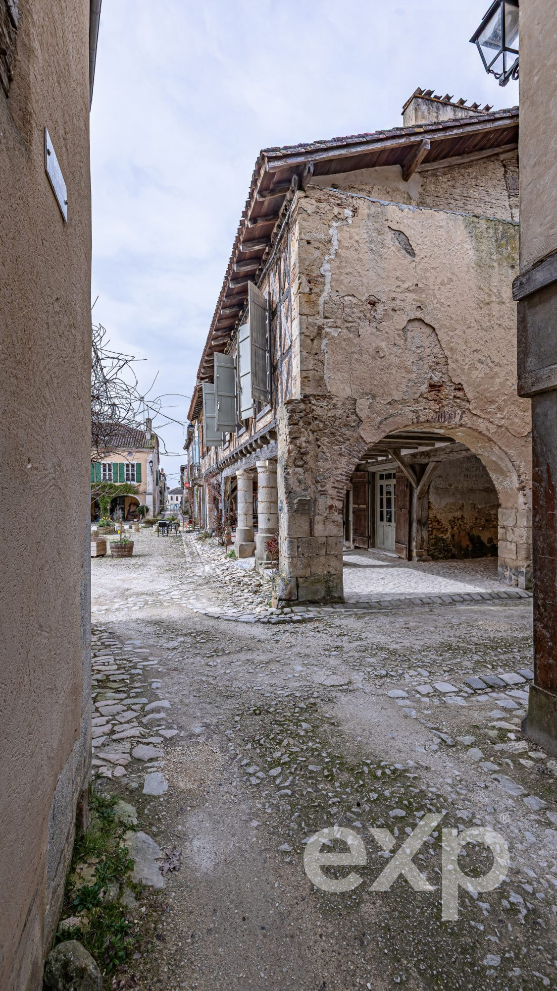 Maison 10 pièces 300 m² · à Labastide-d'Armagnac · 300 m² · 695 000 €