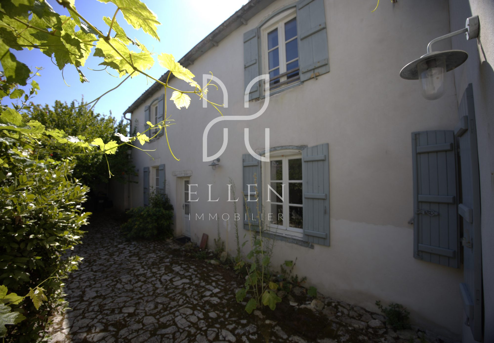 Maison 7 pièces 140 m² · à Sainte-Marie-de-Ré · 140 m² · 624 000 €
