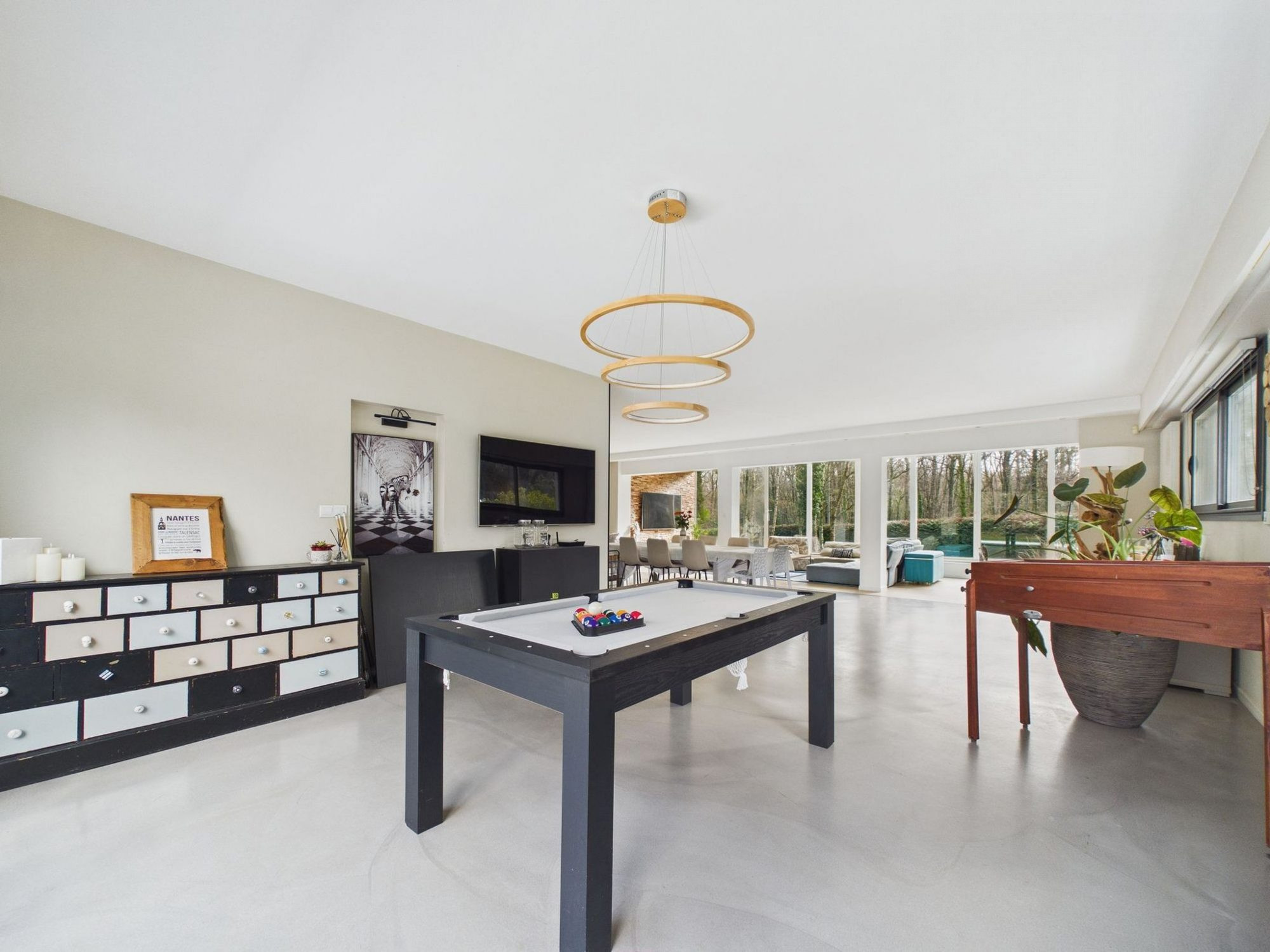 Maison à vendre à Saint-Sébastien-sur-Loire, 420 m²