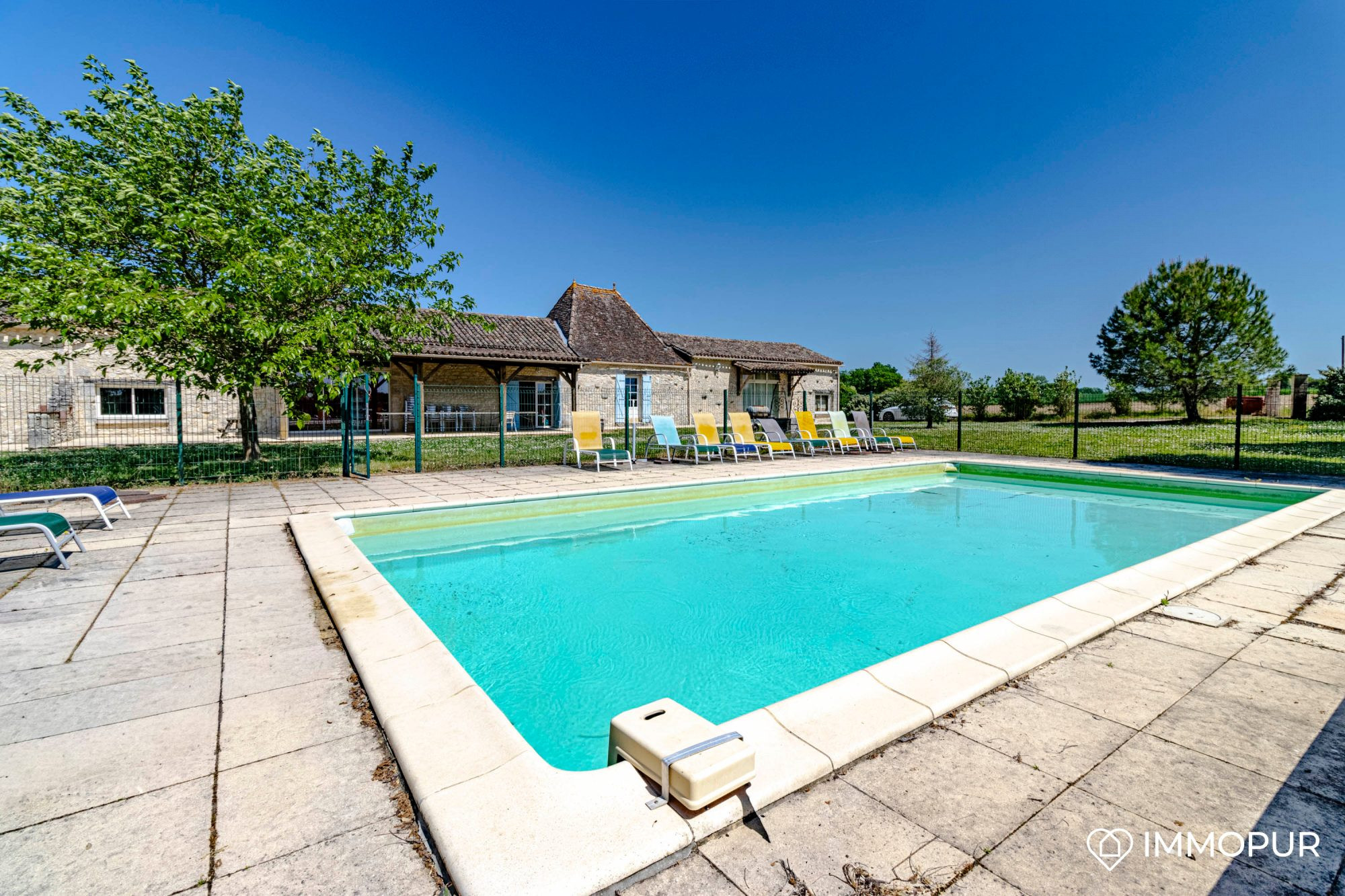 Ferme aménagée en grand gîte