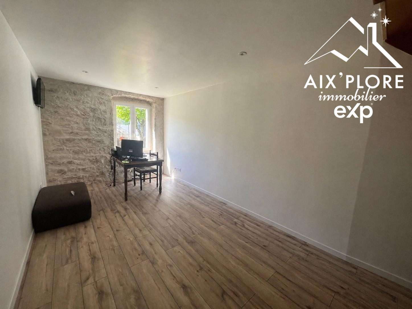 Maison 7 pièces 190 m² · à Vieu-d'Izenave · 190 m² · 329 000 €